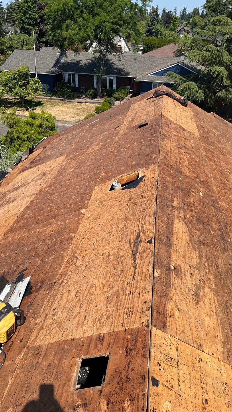 Brownwood Shingles by Reimagine Roofing