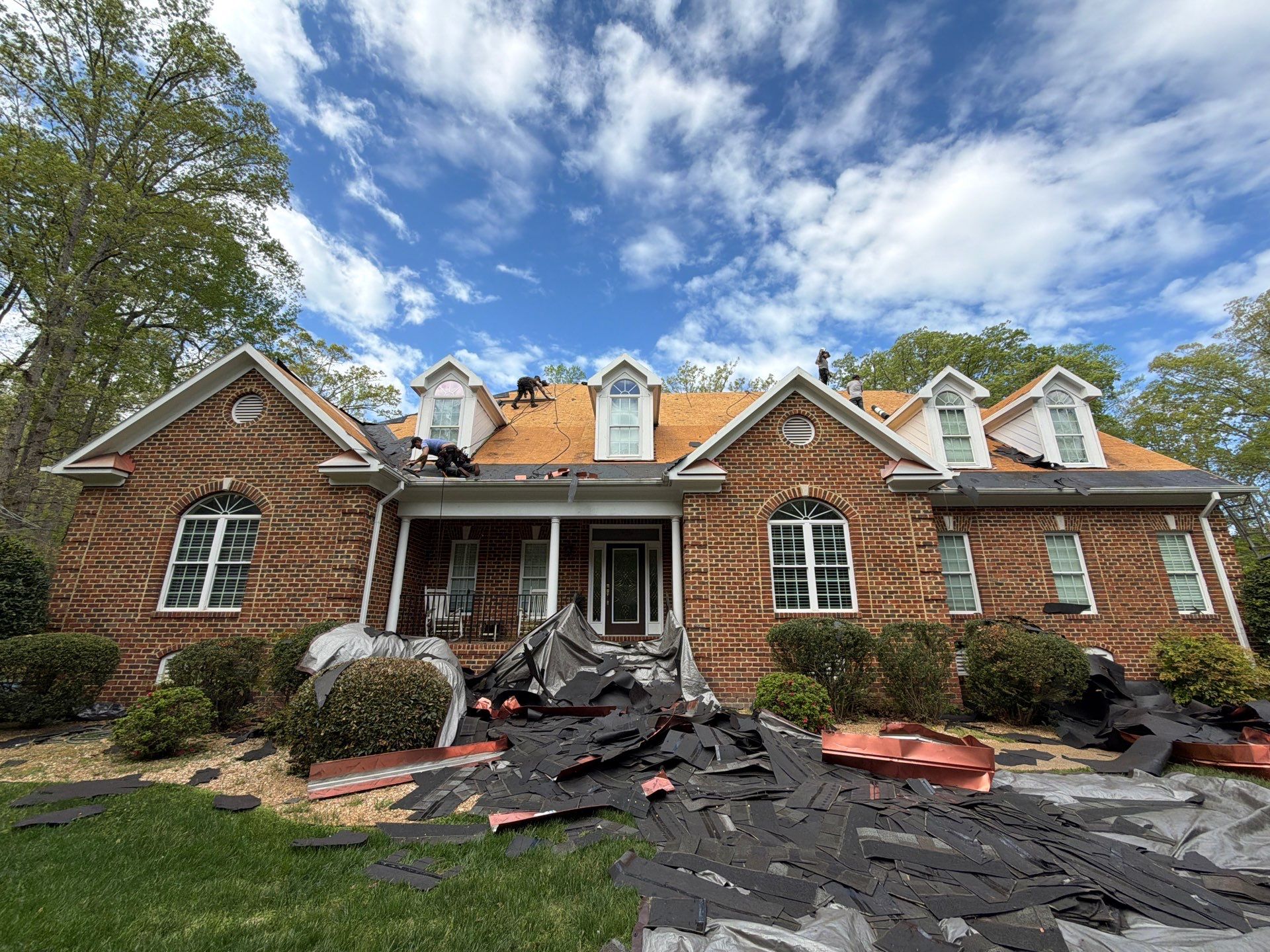 Comprehensive Roof and Gutter Replacement After Tree Damage in Midlothian by Cade Construction
