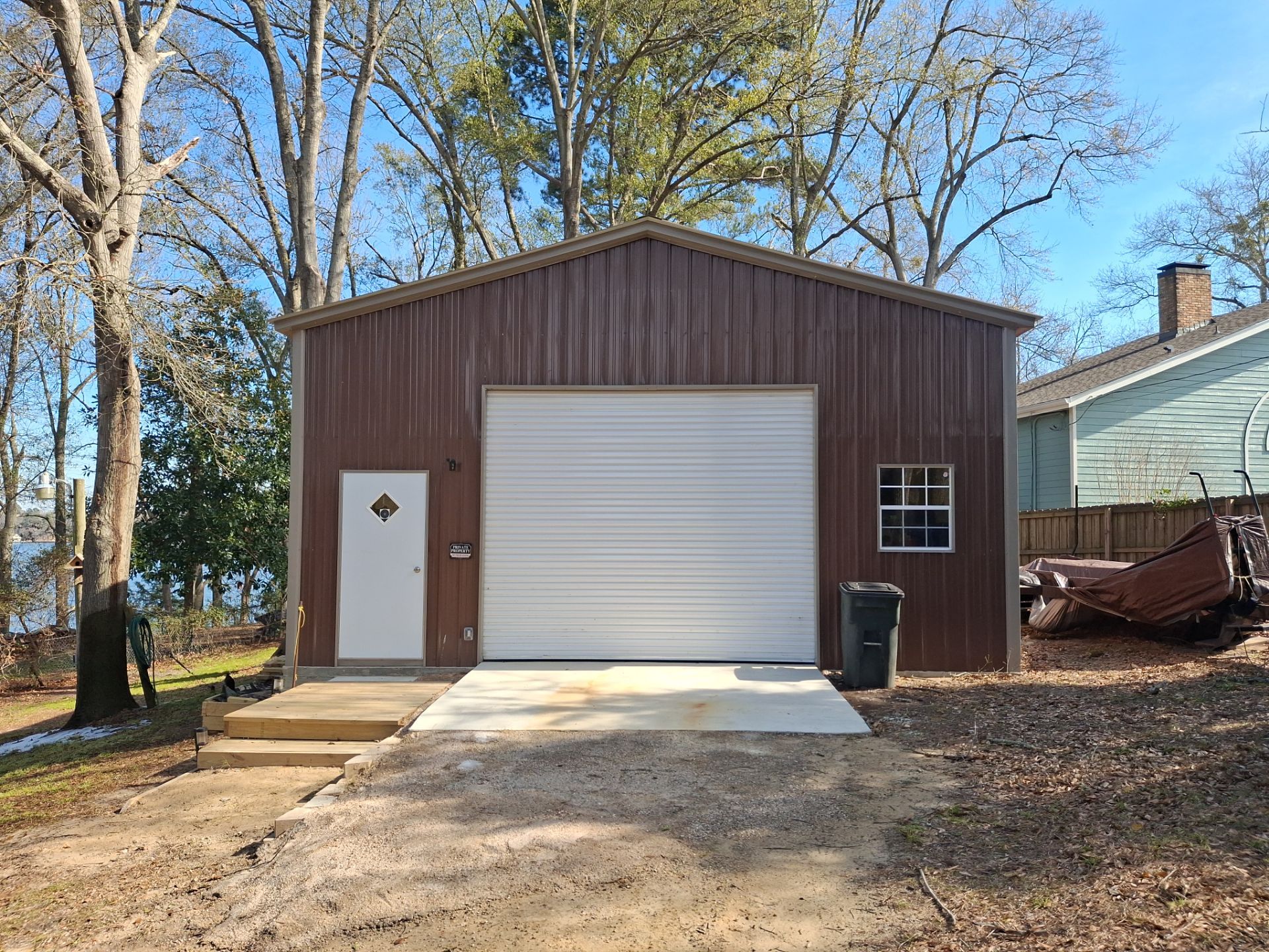 Exterior Garage Painting in Tyler, TX 🎨 by Quality Coats Painting