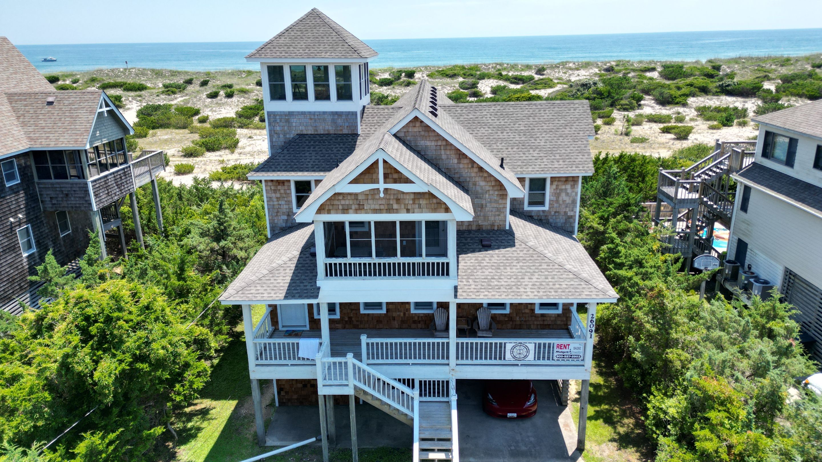 Carolina Clipper Full Exterior Project by Gallop Roofing & Remodeling, Inc.