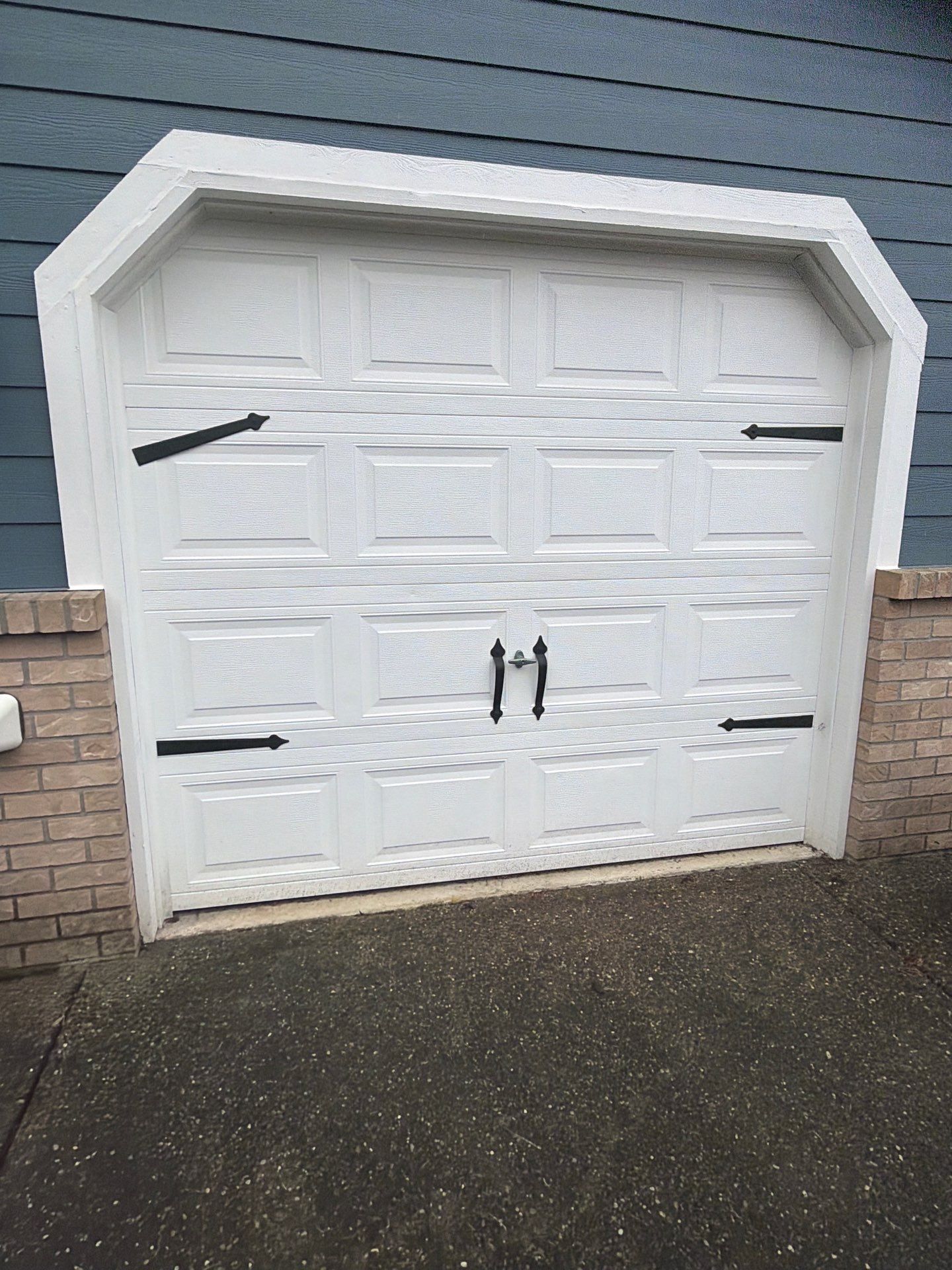 Eastside Garage Door Repair featured photo.