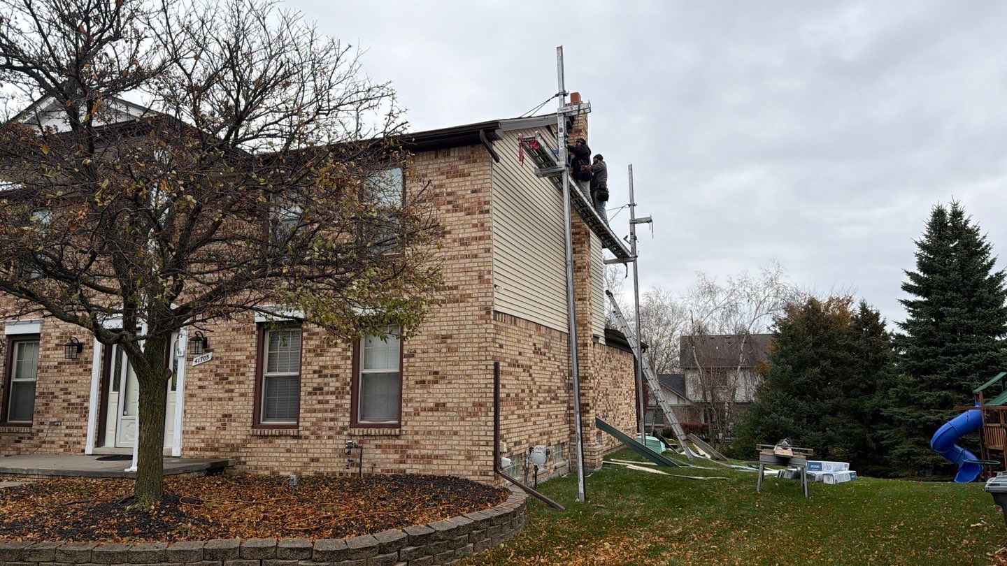 Siding Replacement using Ascend Glacier White by 180 Contractors