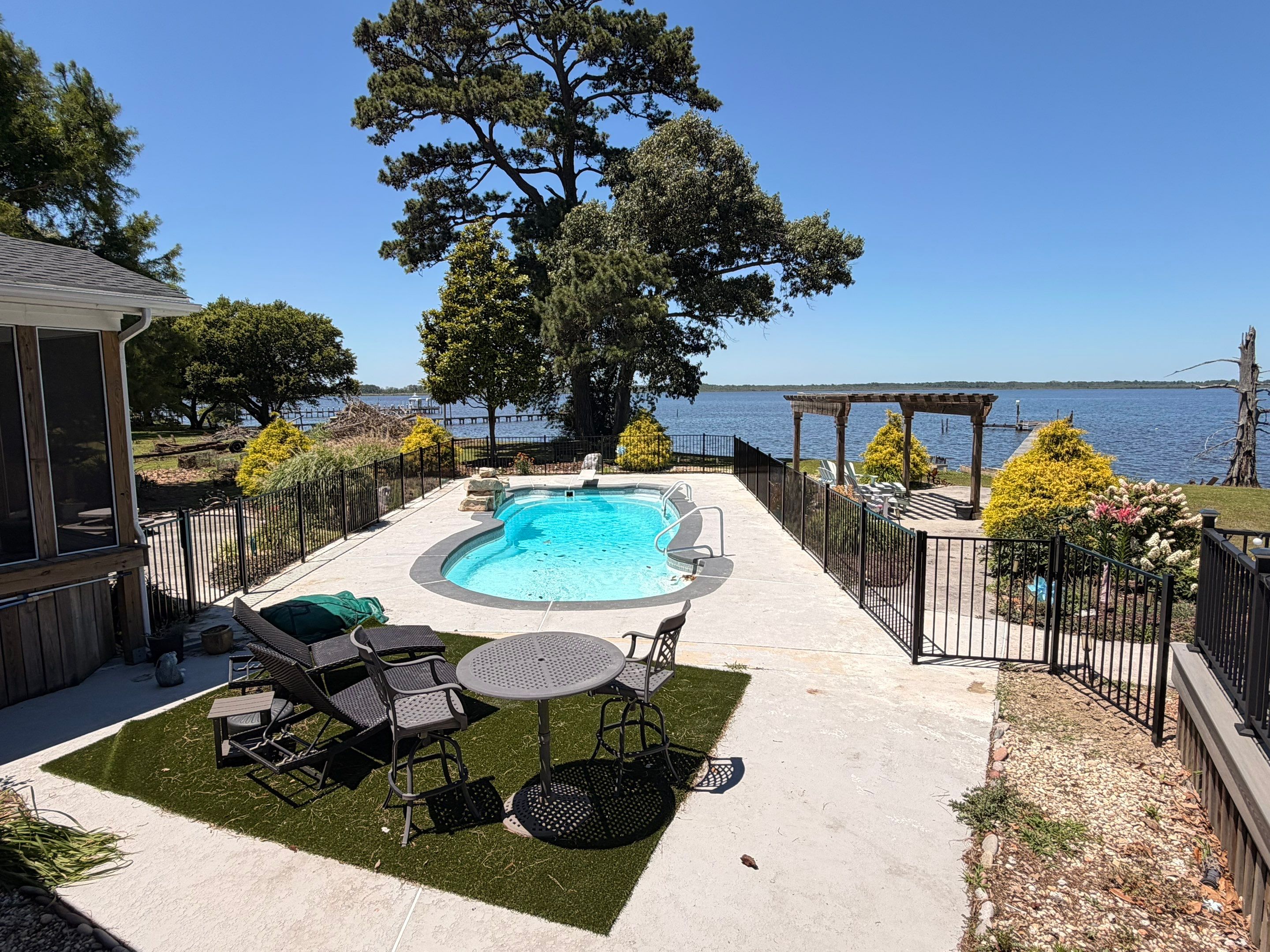 Secure. Stylish. Pool-Ready. 🏊‍♂️☀️ by Tidewater Fence