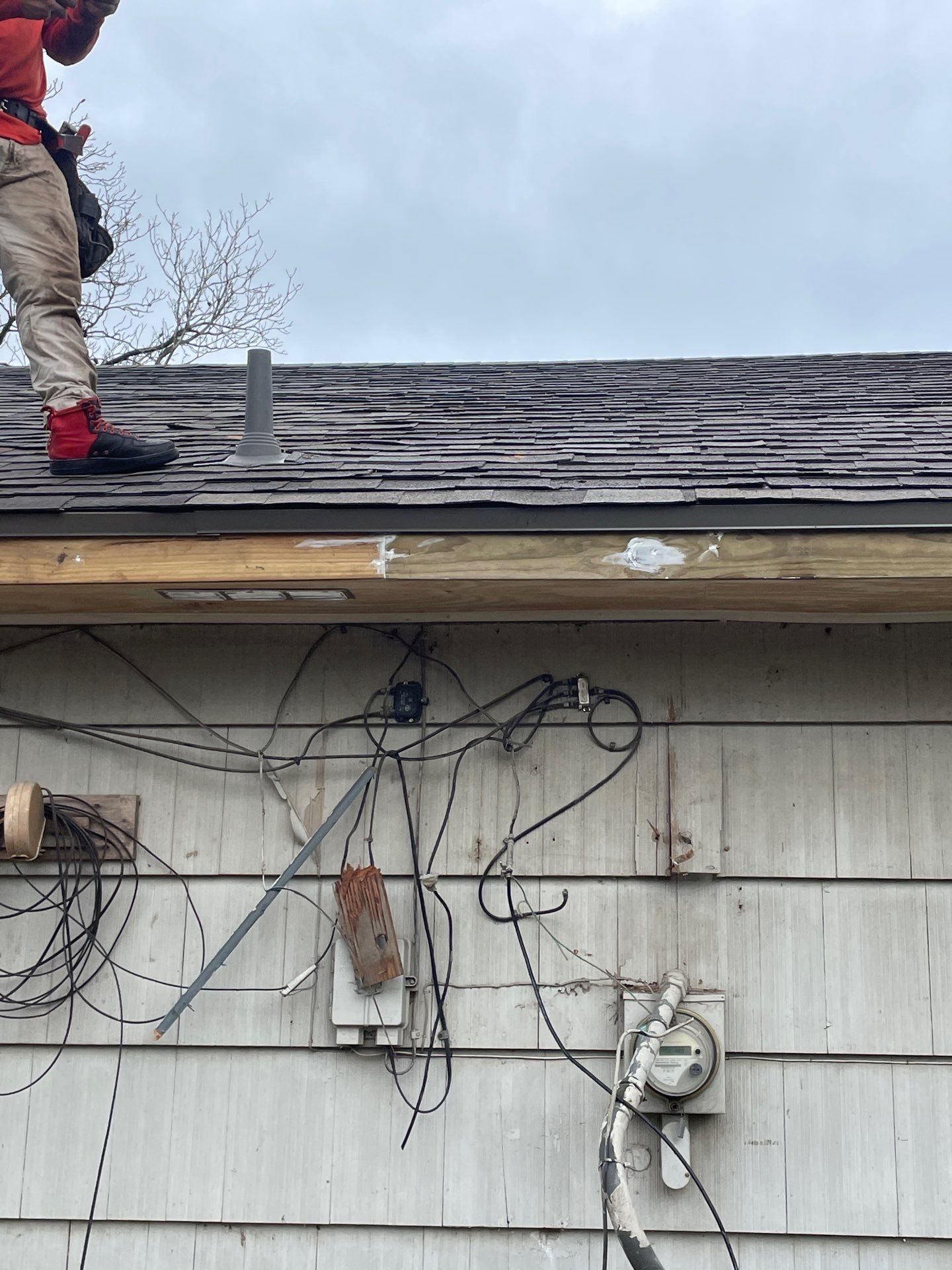 Hail Damage using Owen's Corning Duration (Lifetime) Shingles by Roof Repair Services LLC