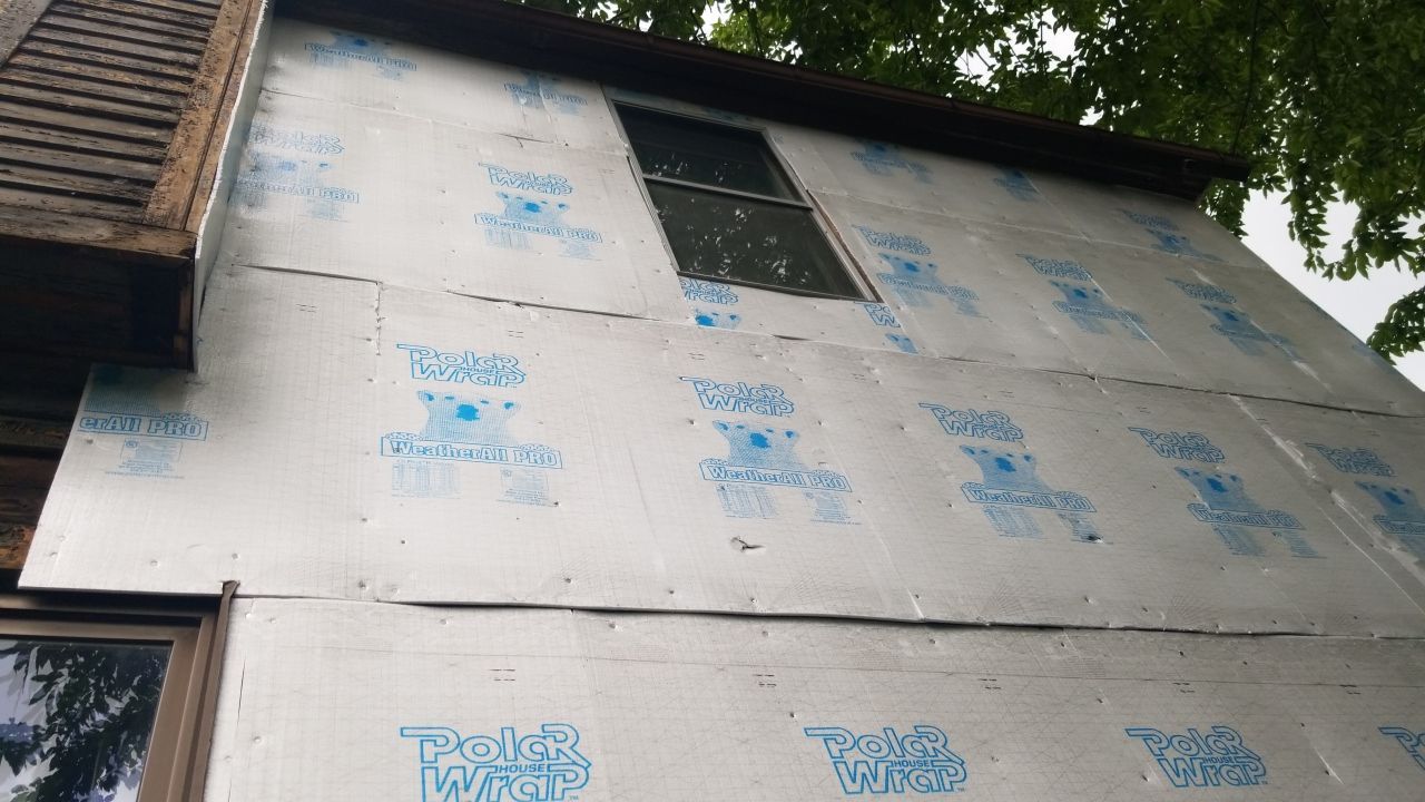 James Hardie Siding on Antique Home by Absolute Roofing and Construction