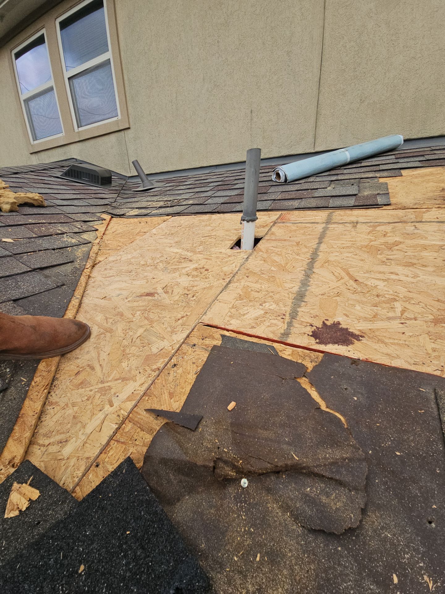 Residential Roofing Repair using Owen's Corning Duration (Lifetime) Shingles by Roof Repair Company