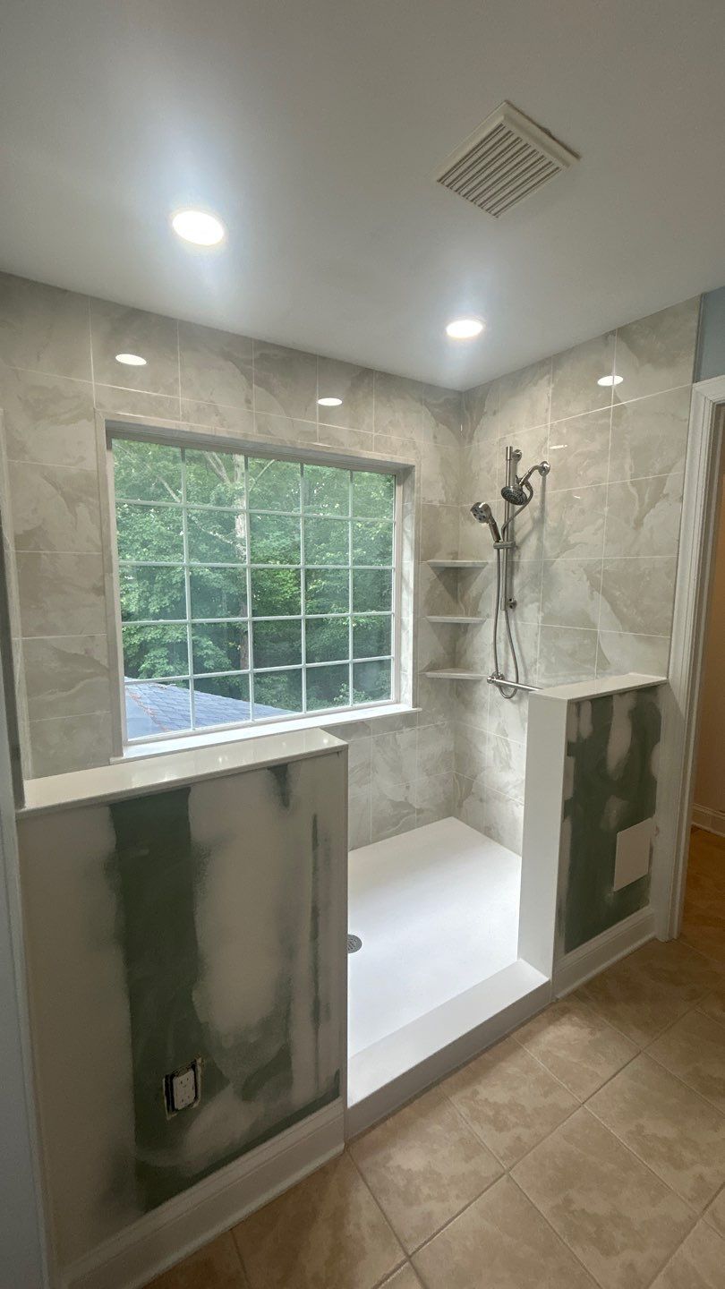 Jacuzzi Tear Out by BathPlanet SW Virginia