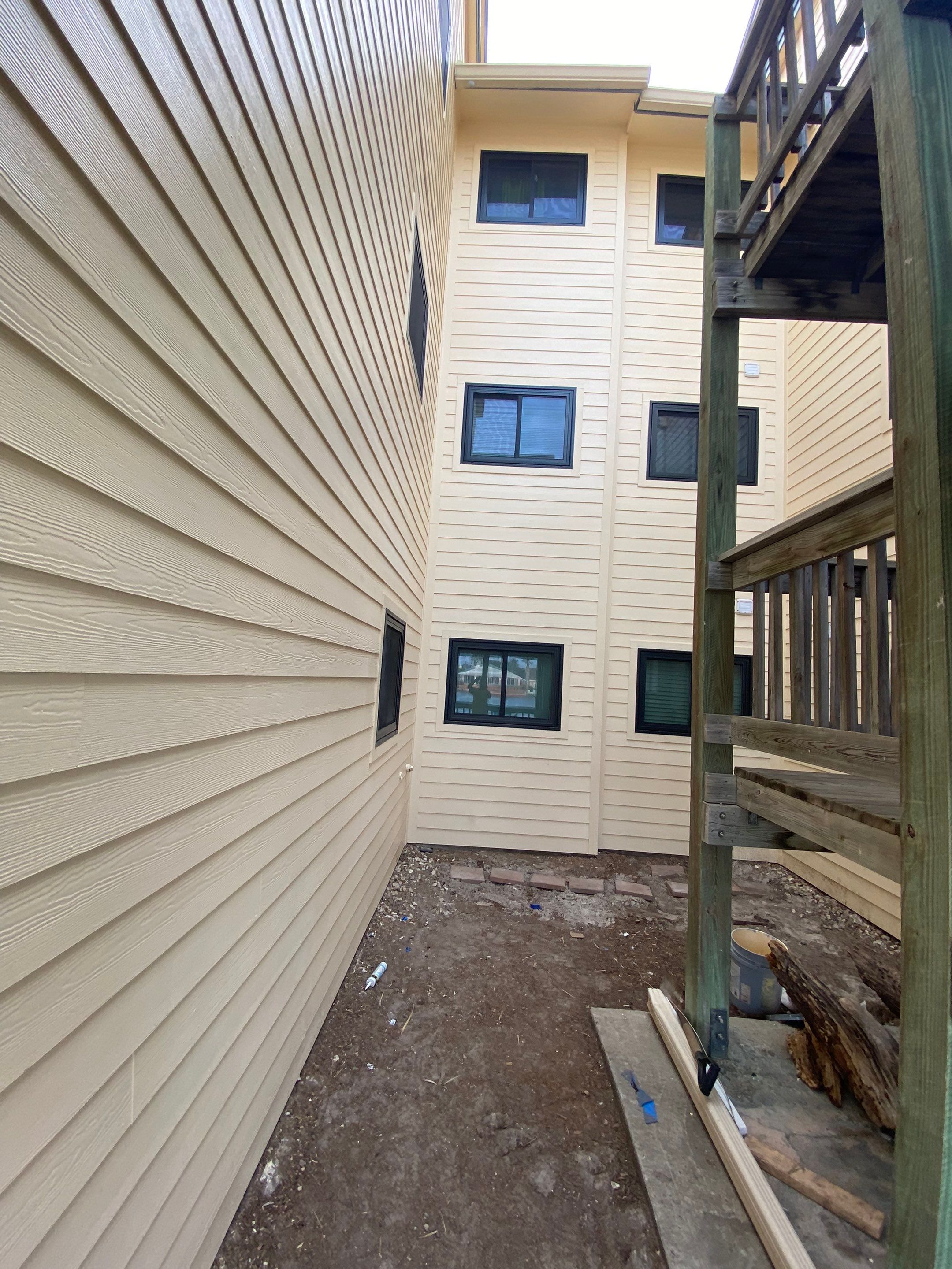 Exterior remodel Fortuna Bay Condos by Bayfront Roofing and Construction