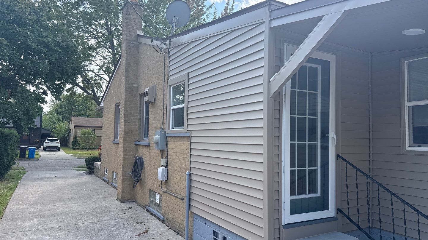 Siding Replacement using Alside Odyssey D4" Tuscan Clay by 180 Contractors