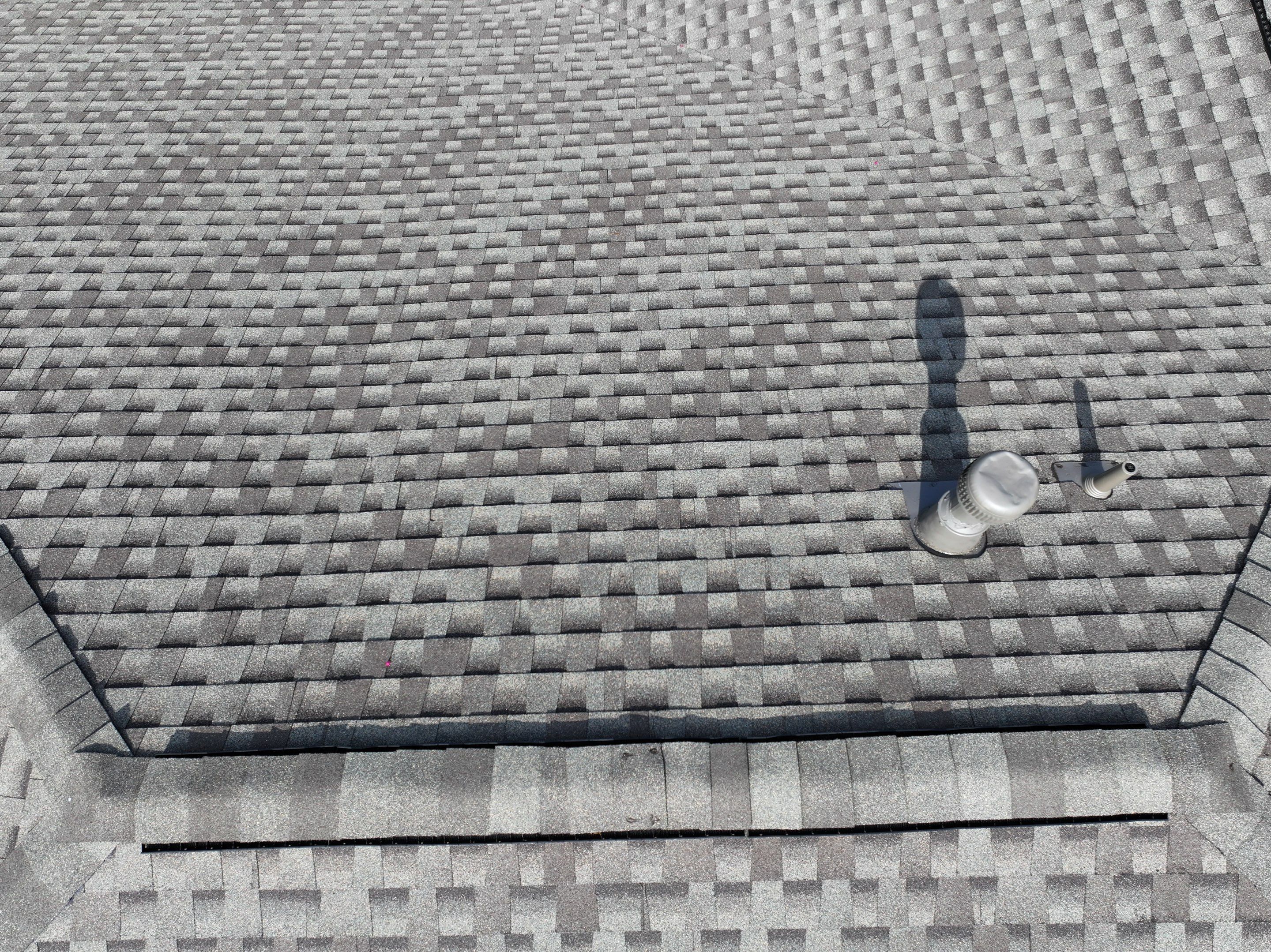 GAF HDZ - Weathered Wood by Elite Roofing LLC