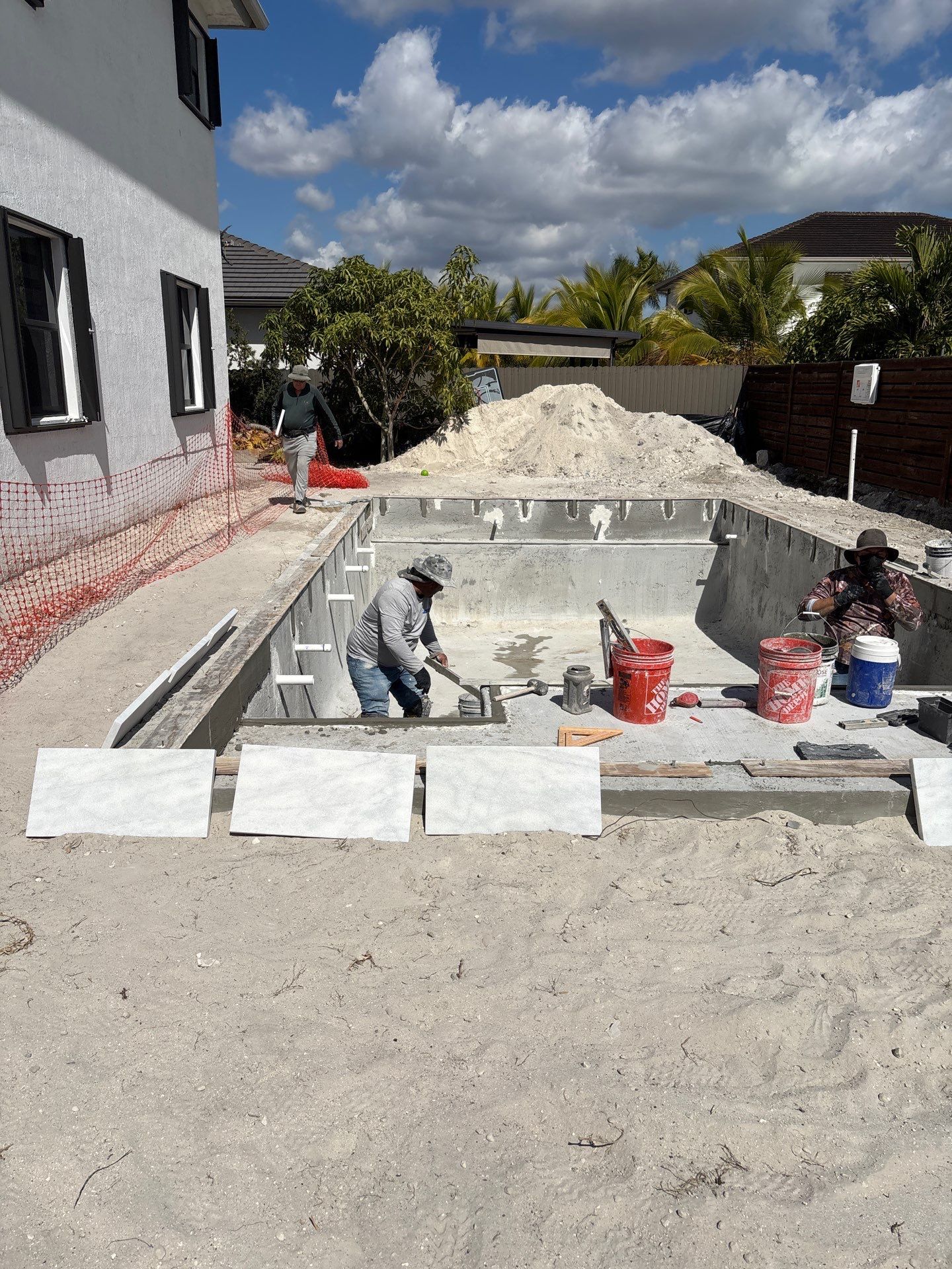 Project in Miami by ROSMEL POOLS INC