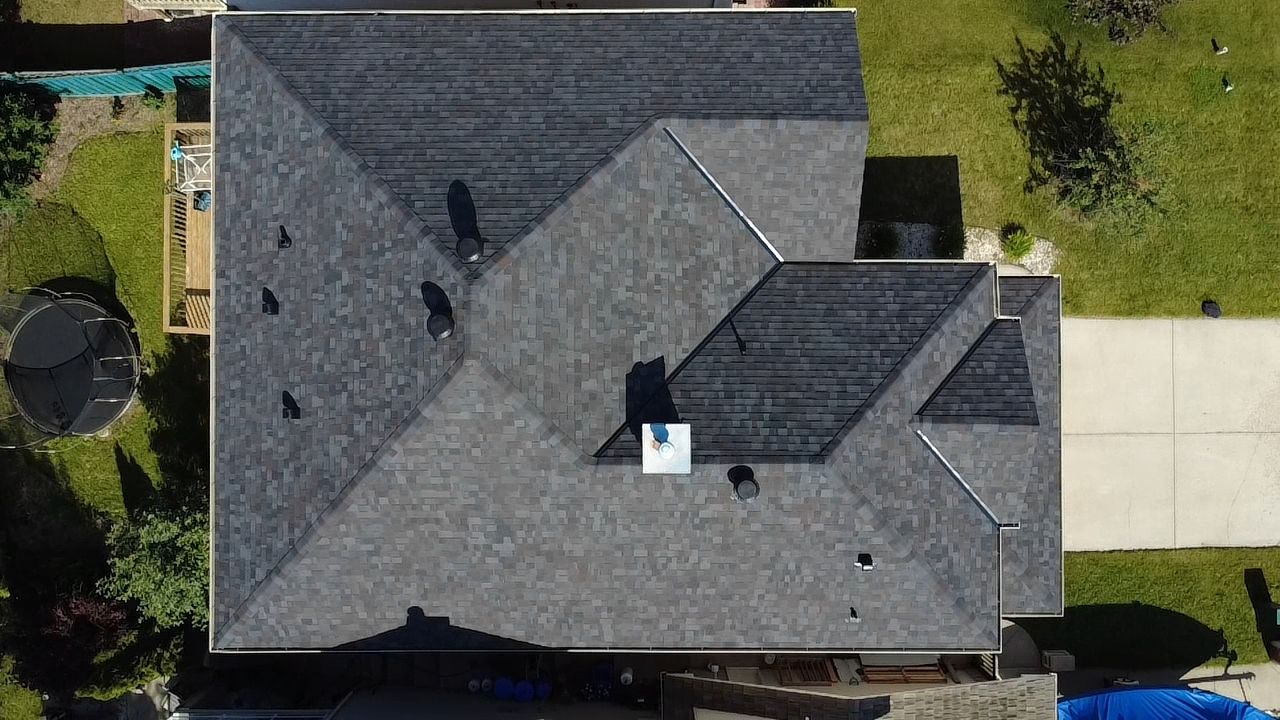 Black Oak on Malarkey Vista by 2thetop Roofing