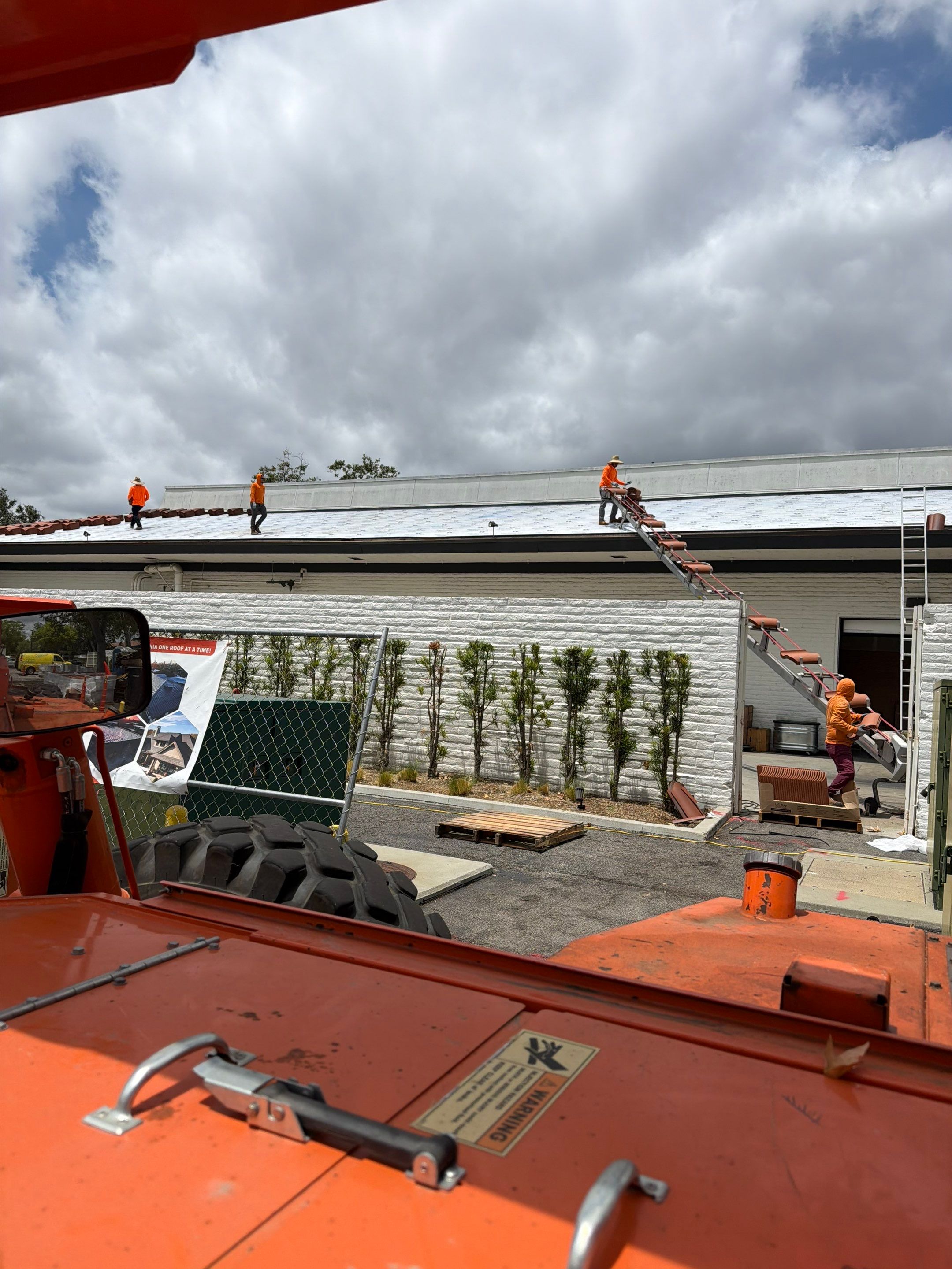 Regency Westlake Shopping Center  by Sanchez Single Ply Roofing