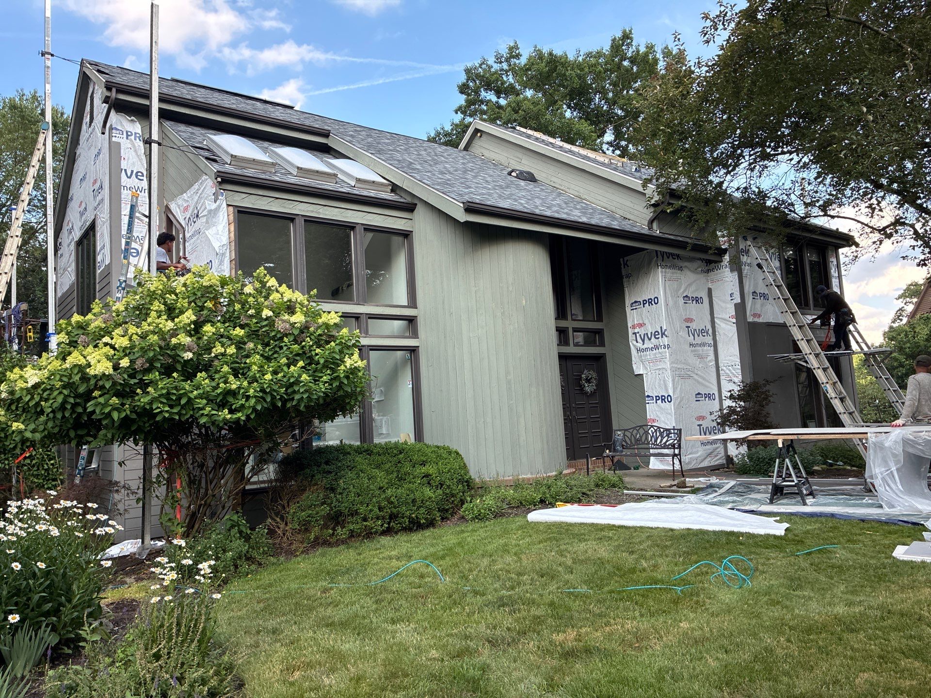 James Hardie Lap & Board and Batten in Aged Pewter at Allison Park by Ideal Siding Pittsburgh