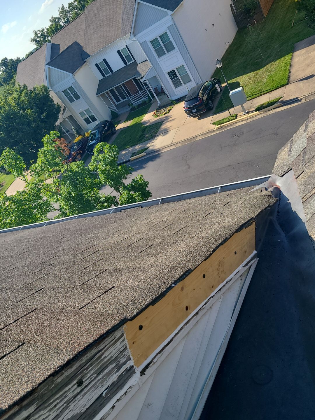 Fairfax: Roof Replacement with CertainTeed Landmark Pro Designer Shingles in Max Def Weathered Wood by RM Banning, Inc.