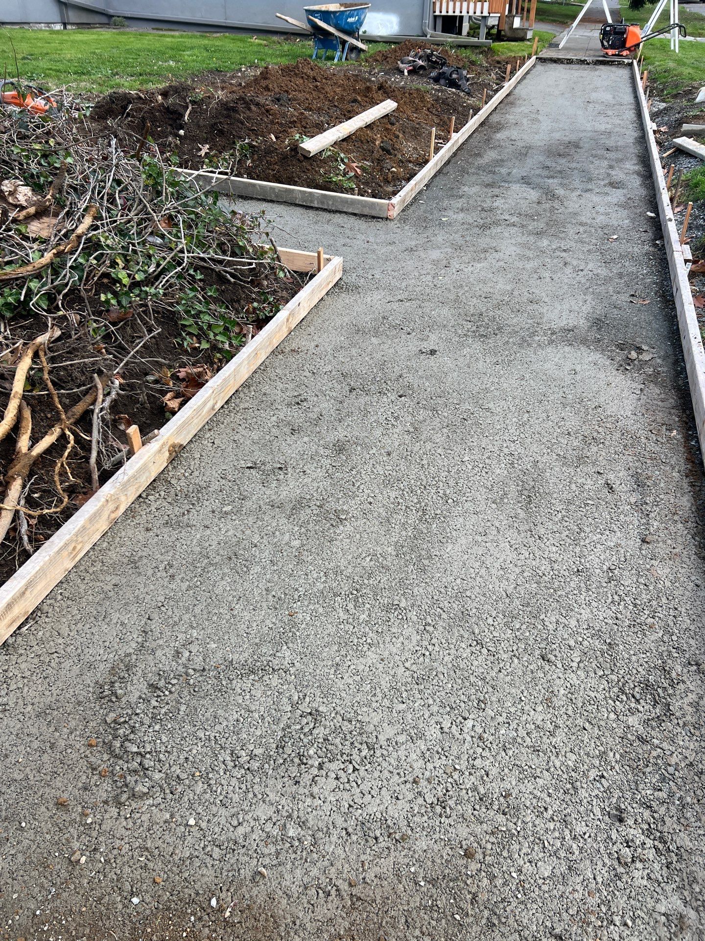 Concrete Sidewalk Repair | Everett  by Jireh Asphalt & Concrete Inc 