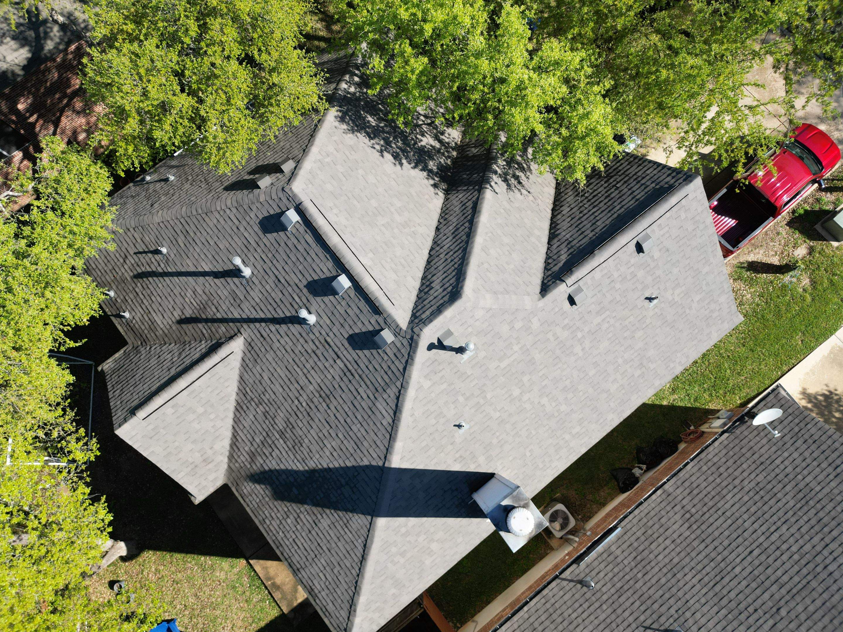 Weathered Wood - Malarkey Highlander by RoofsOnly.com