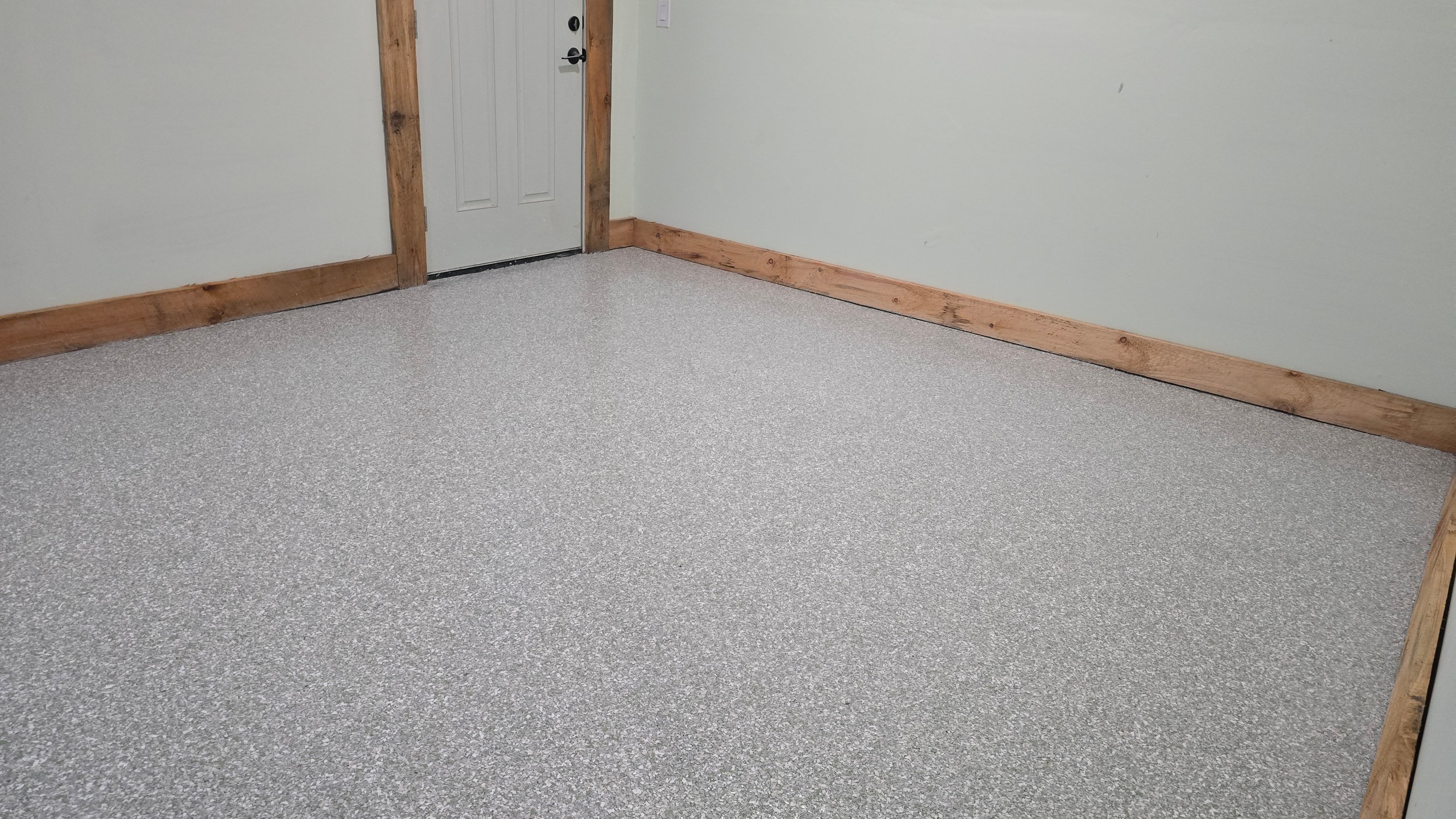 Garage Using Sea Crest by Elite Floor Solutions