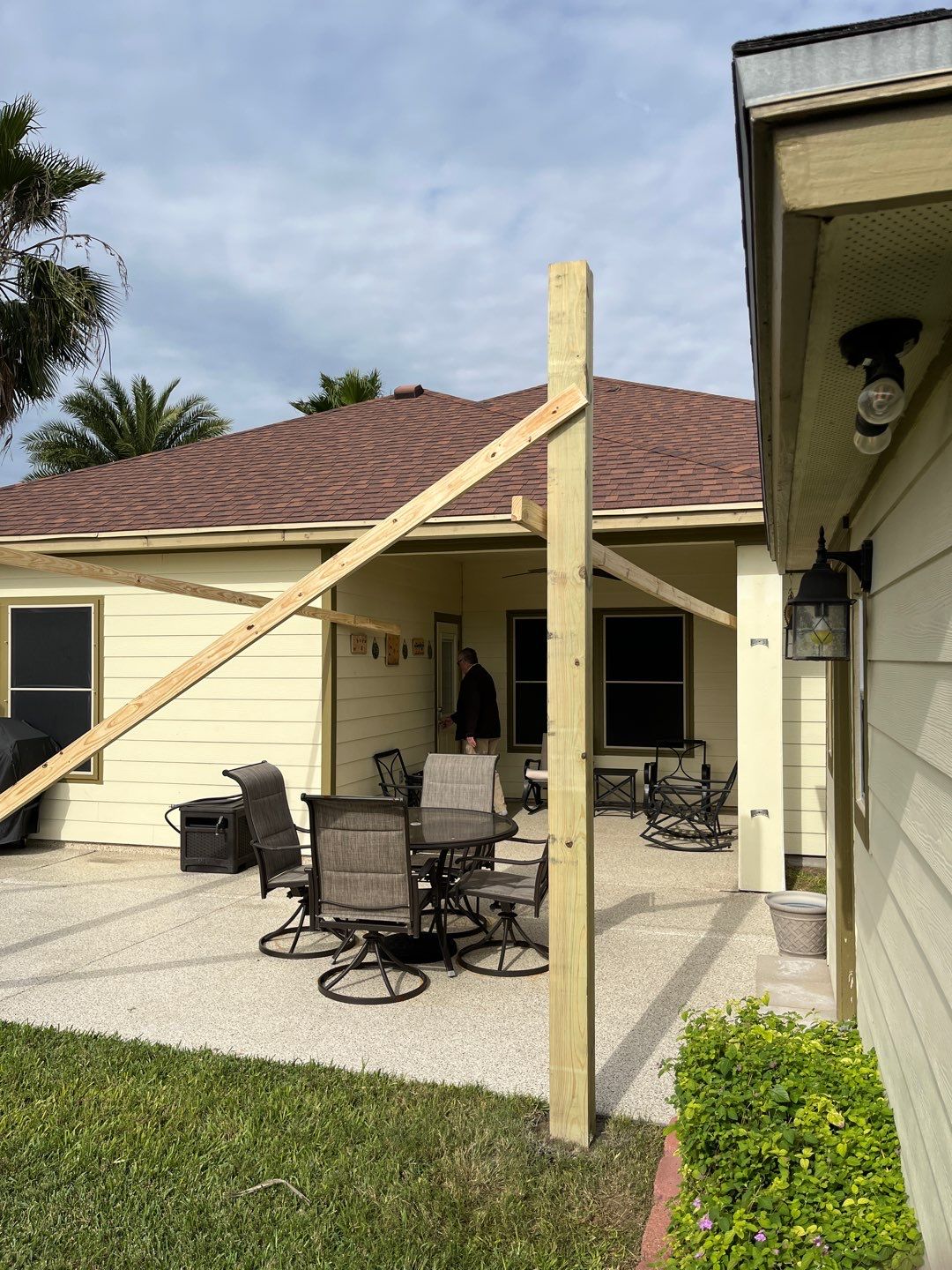 Retirement Shade  by Bayfront Roofing and Construction