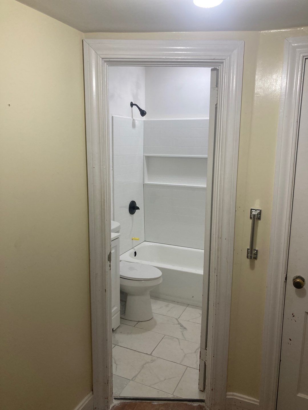 Tuscaloosa - Bathroom Addition by Pillar and Pine