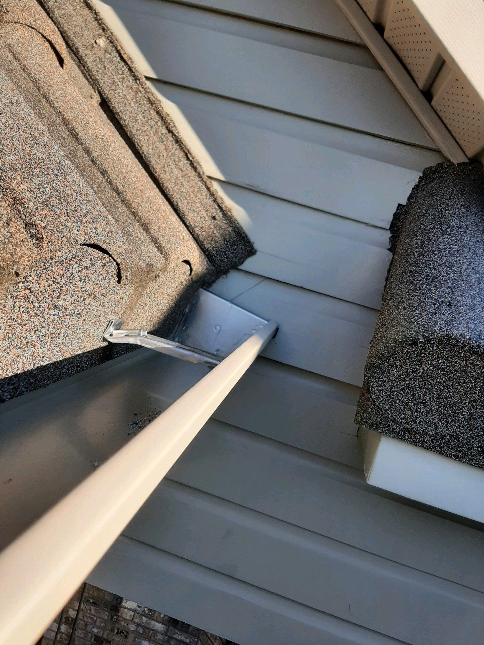 Seamless Gutter Installation with Wicker Color K-Style Gutters and LeafBlaster Pro Mesh Gutter Guards by Gutter Professors