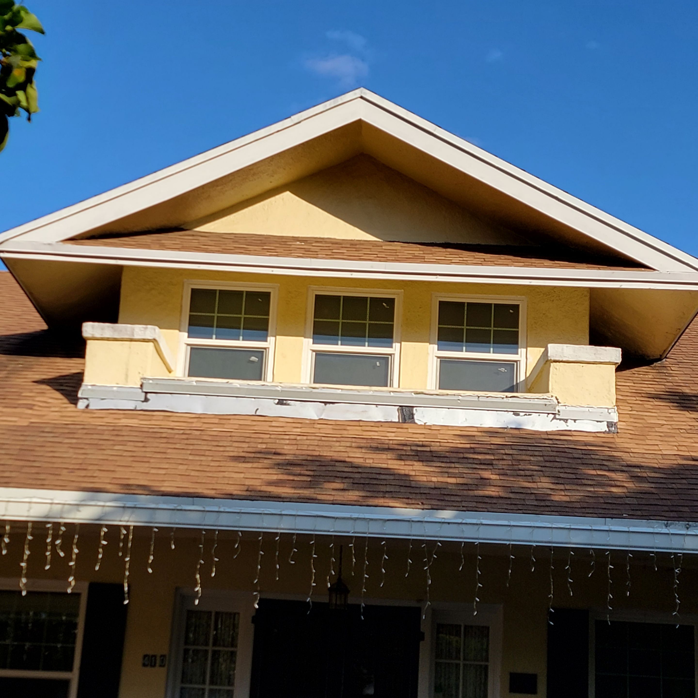NE 5th Ave, Pompano Beach, FL by G&J Roofing 