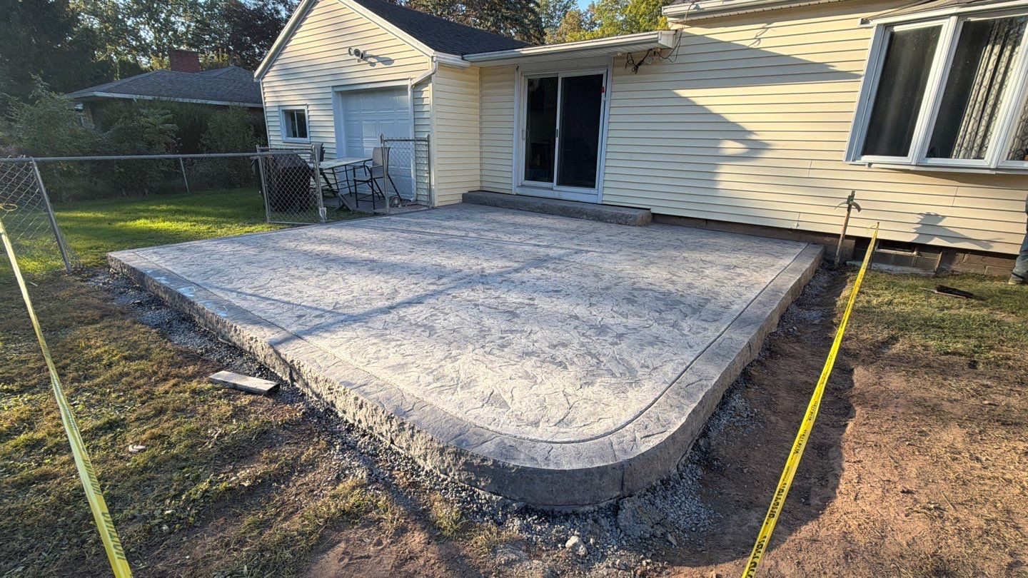 Rochester Oxford Slate Patio with Border  by NG Masonry & Construction LLC