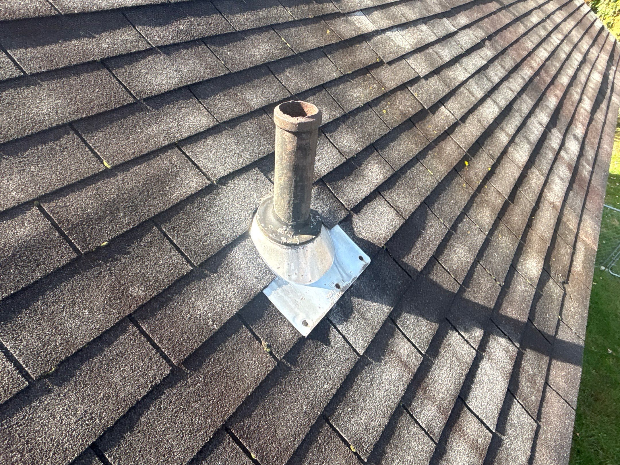 Roof Replacement using Owens Corning Brownwood by 180 Contractors