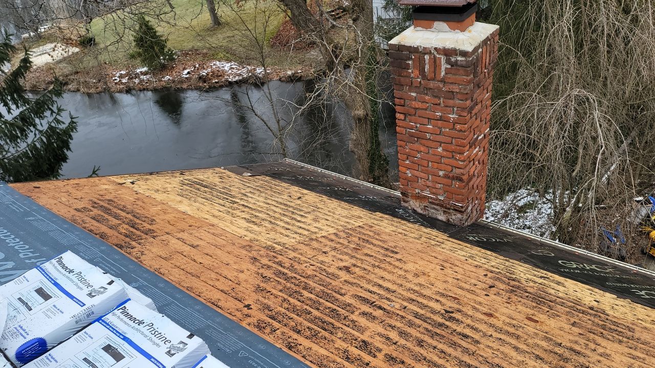 ATLAS PINNACLE HP COLOR: SCOTCHGARD HEATHERBLEND DRIP EDGE: MUSKET BROWN by Eagle Eye Roofing