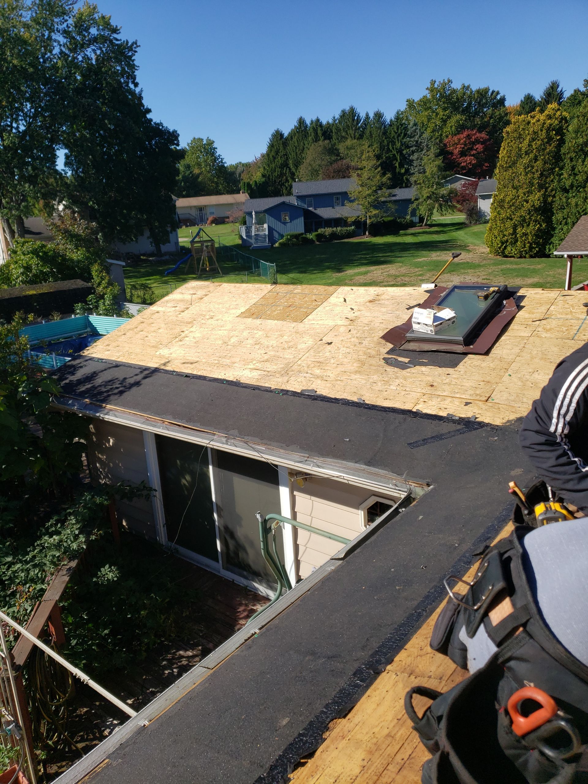 ATLAS PINNACLE COLOR: PRISTINE HEATHER DRIP EDGE: MUSKET BROWN by Eagle Eye Roofing