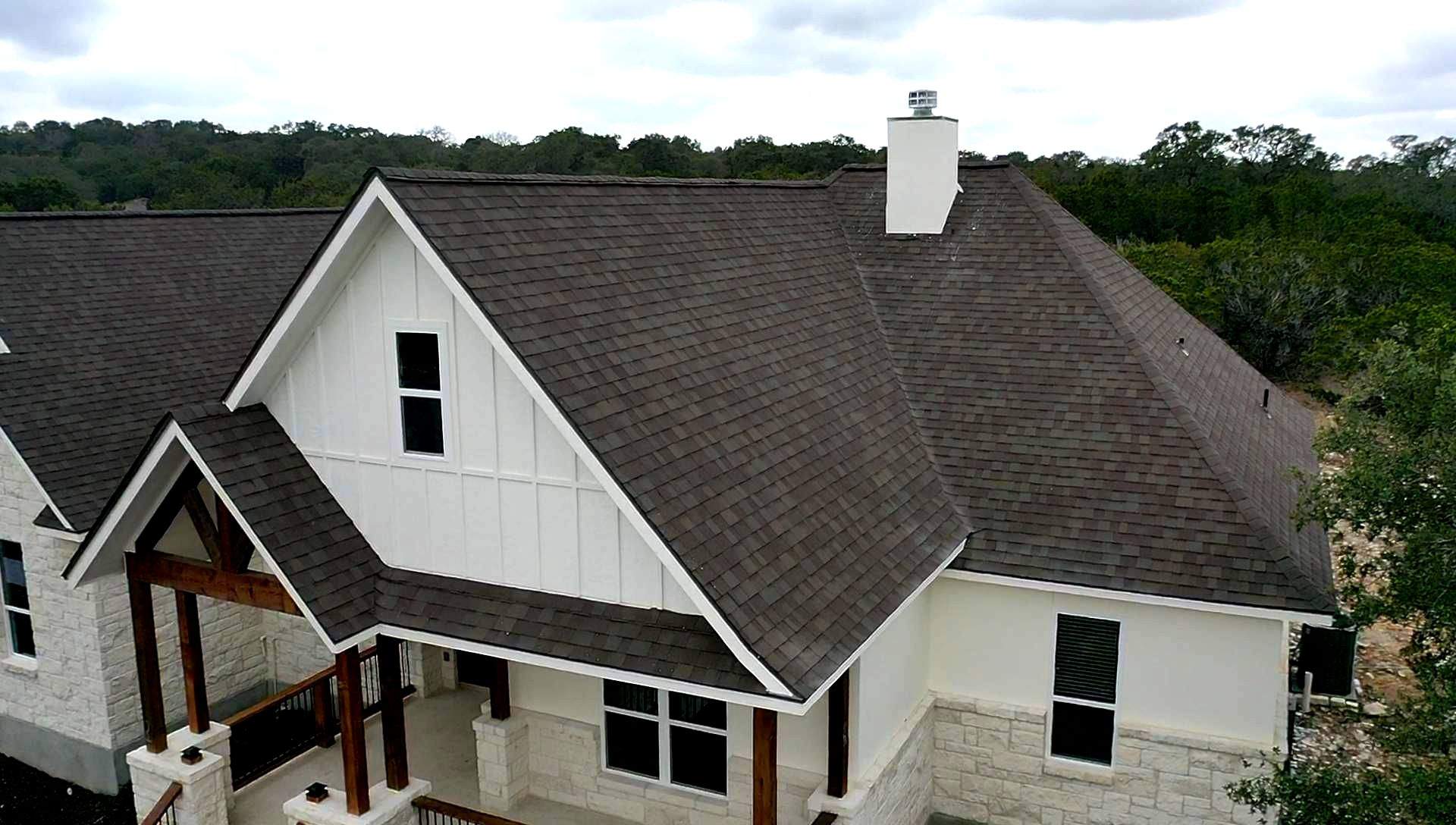 New Home Construction using Owens Corning 30 year Architectural Shingles by Premier Roofing and Contracting