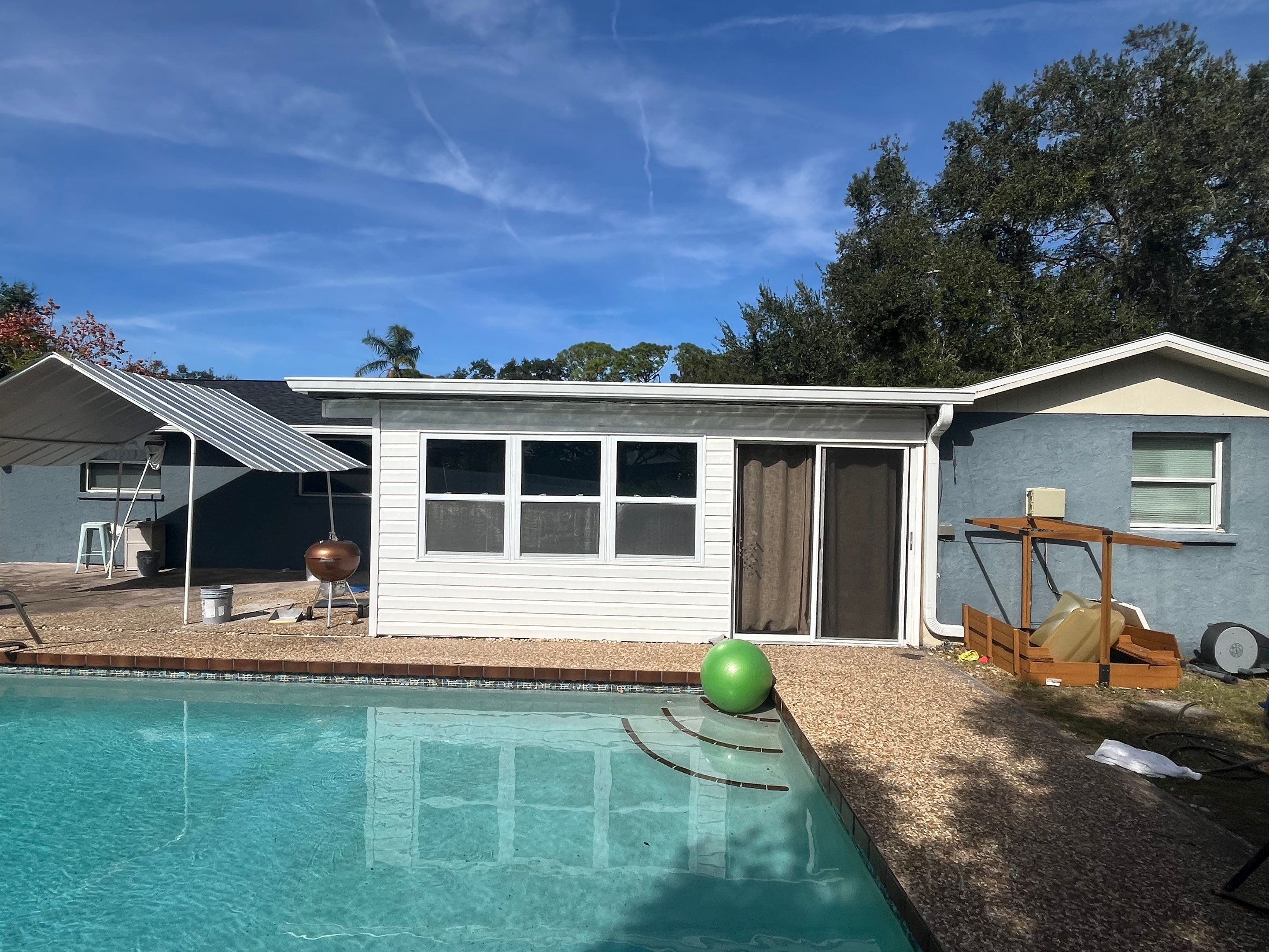 White 6-inch K-Style Gutters for Sarasota Homes by Gutter Professors