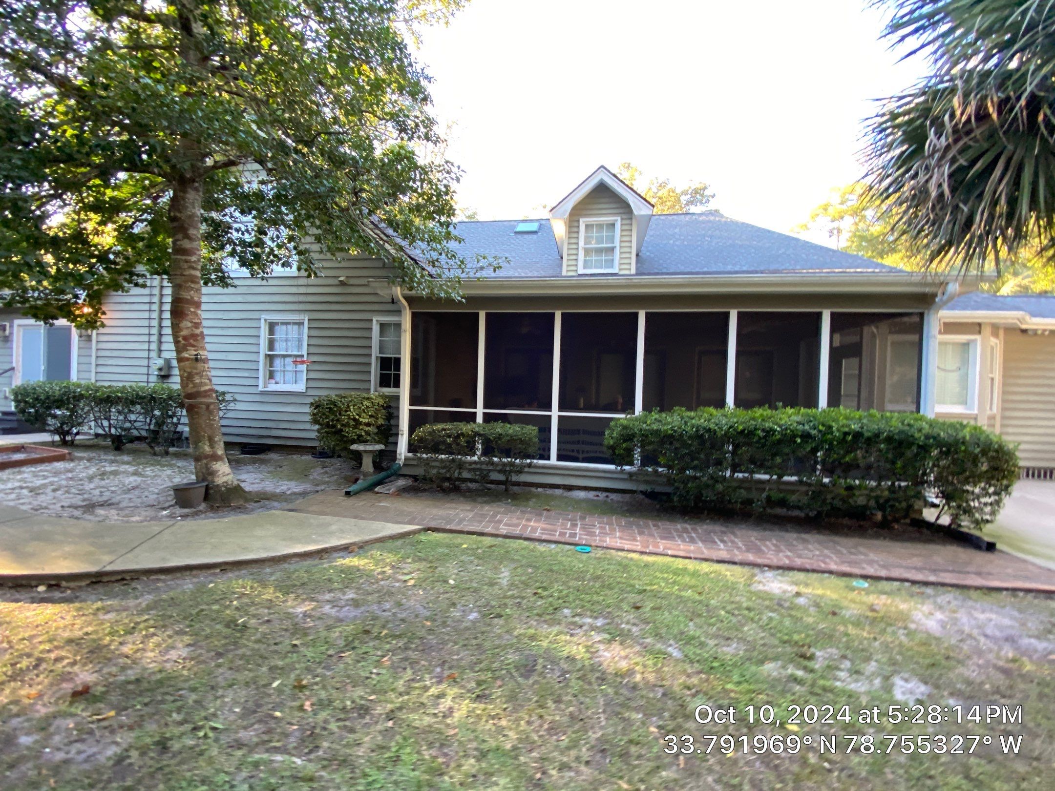 GAF HDZ - Oyster Grey by Linta Roofing