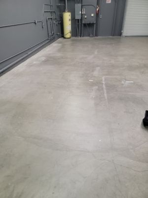 Custom Chip Polyurea Floor Coating for San Luis Obispo Commercial Unit