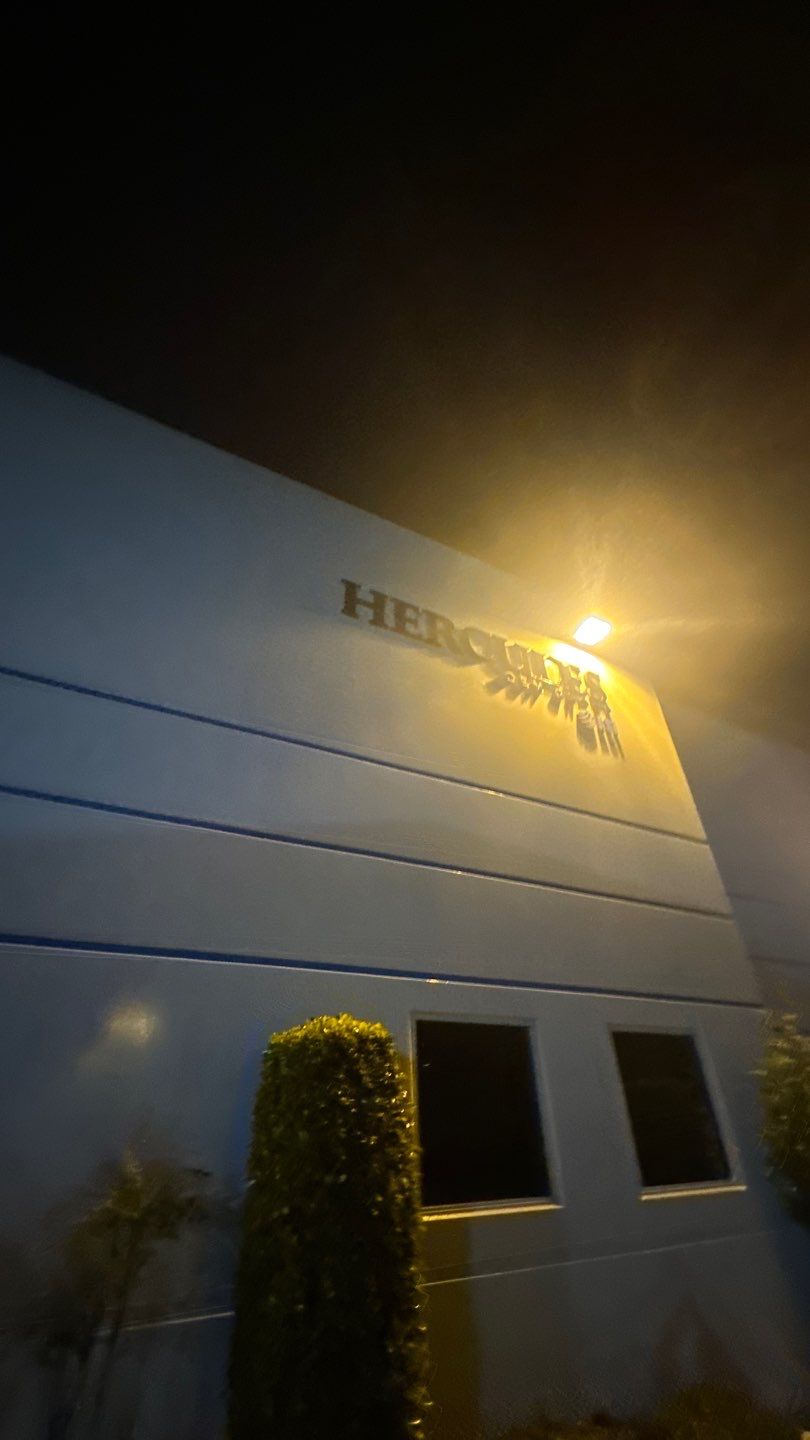 Lake Forest Commercial Pressure Washing and Window Cleaning by Property Cleaning Experts