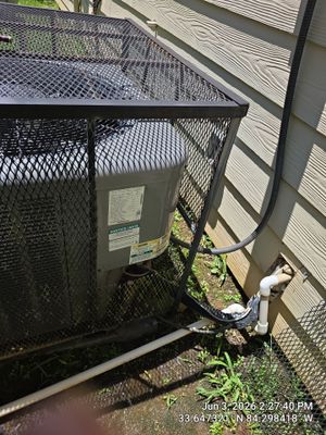 Outdoor HVAC Condenser Repair and Capacitor Replacement in Ellenwood
