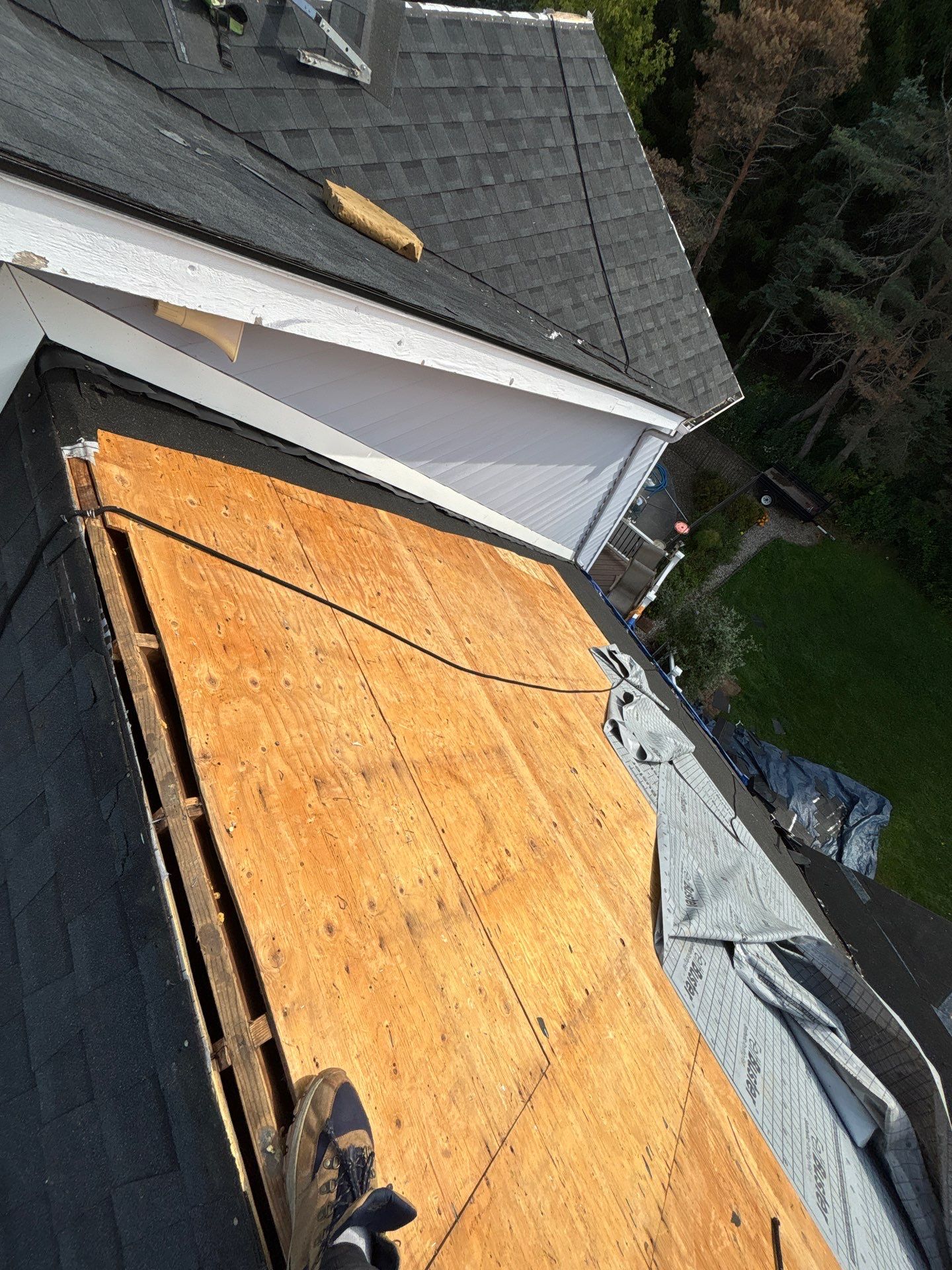 GAF Timberline Solar Roof Installation in Pittsford, NY by American Home Contractors