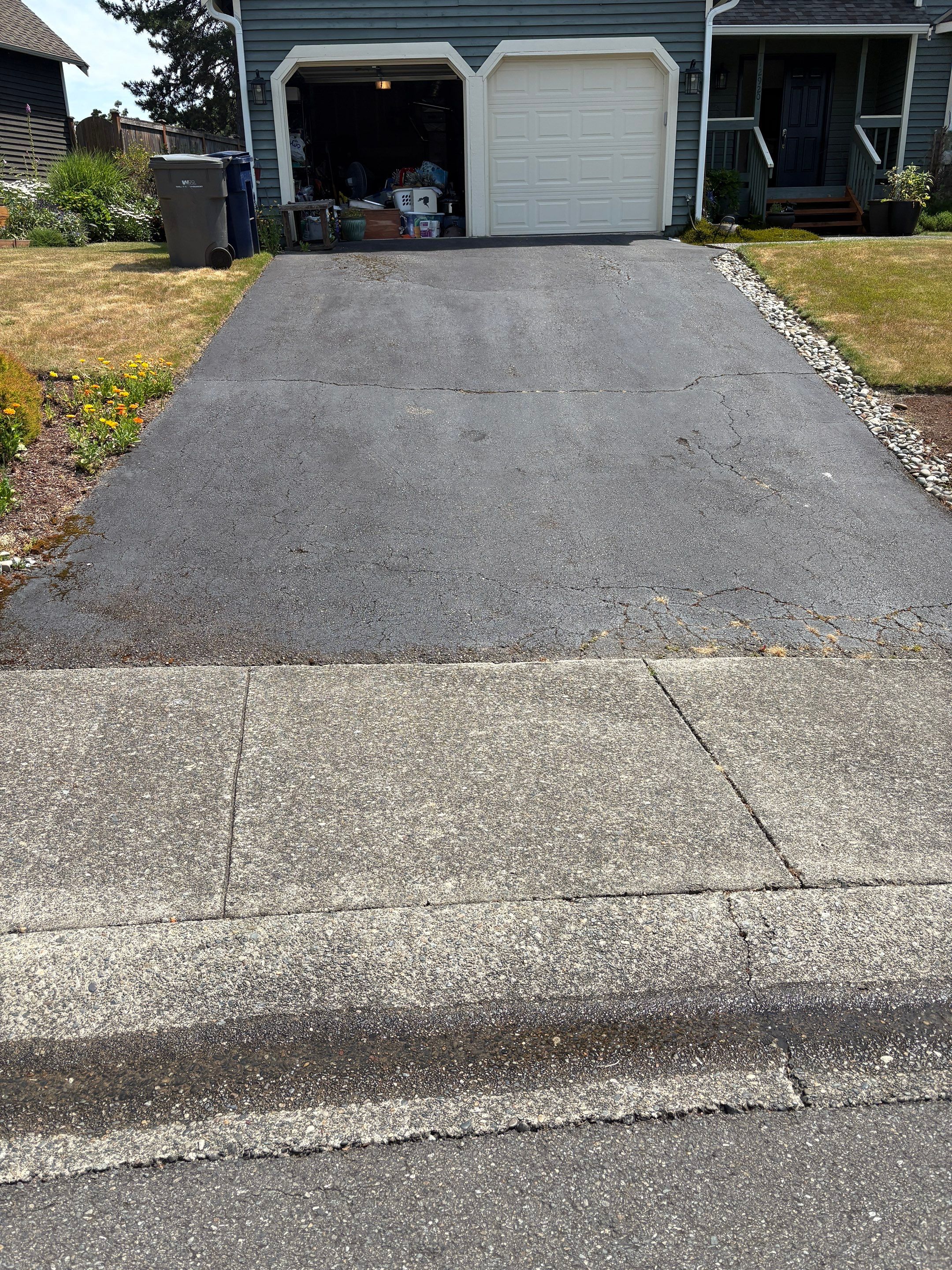 Asphalt Driveway Repair | Redmond  by Jireh Asphalt & Concrete Inc 