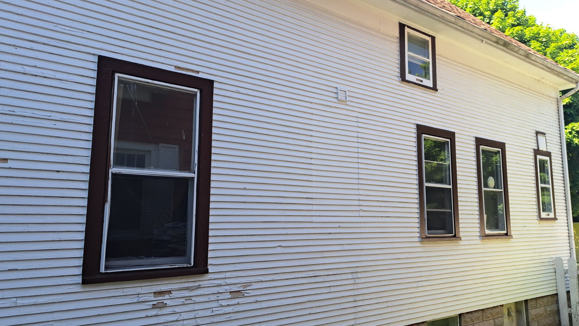 Sunshine siding install !  by Gellings Roofing & Siding