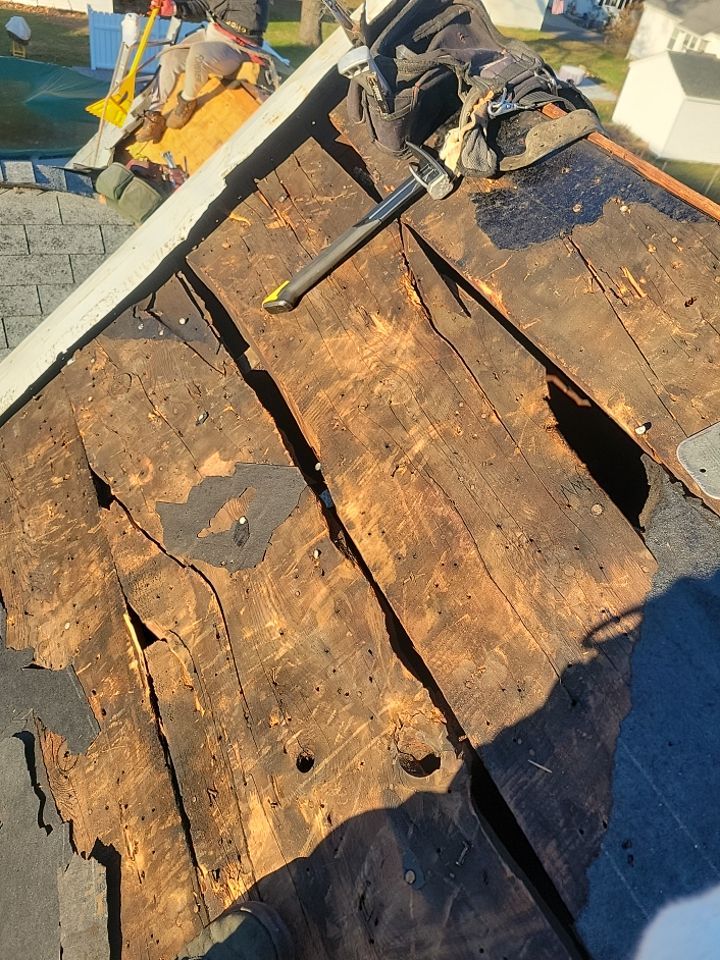 Roofing and Flashing in Franklin, MA by Master Roof Inc