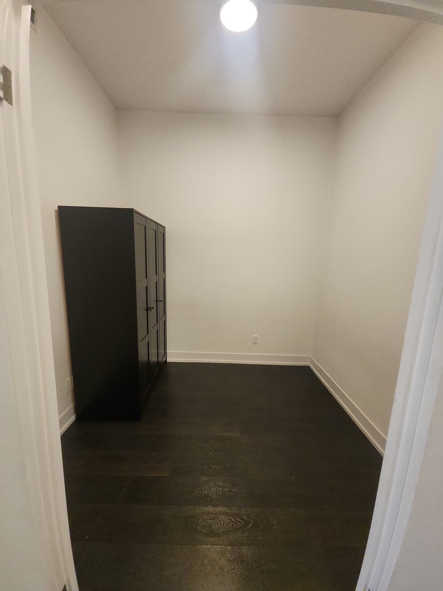 Richmond Hill Condo Interior Painting and Kitchen Refresh by GTA HOME PAINTING