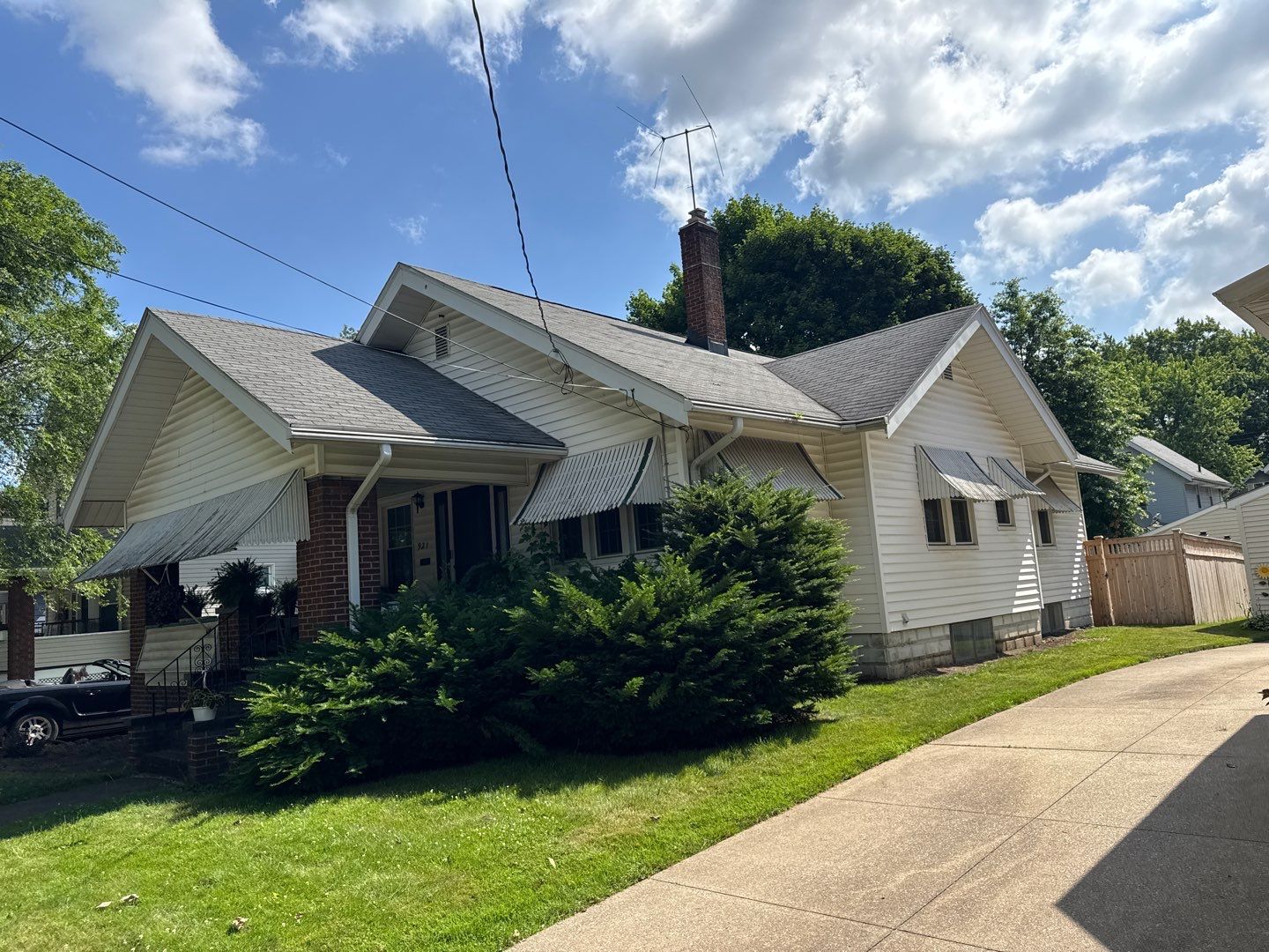 Roof and Gutter Replacement by Homestyle in Akron by Homestyle Home Improvements (HHI)