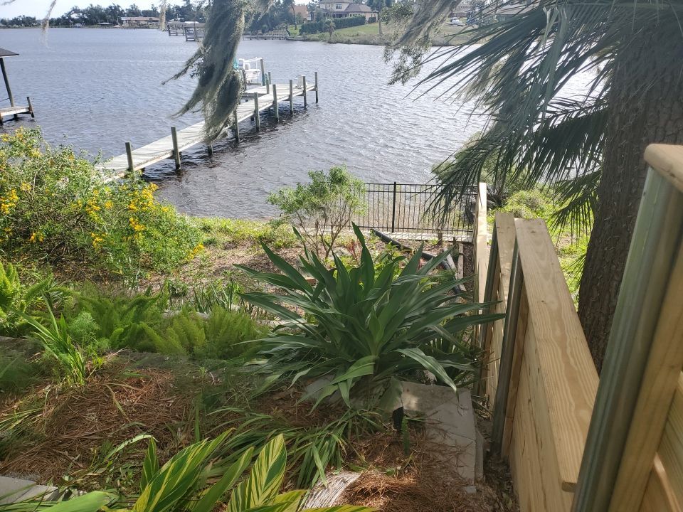 Custom Horizontal Fence  by Hip Square Fence Inc.