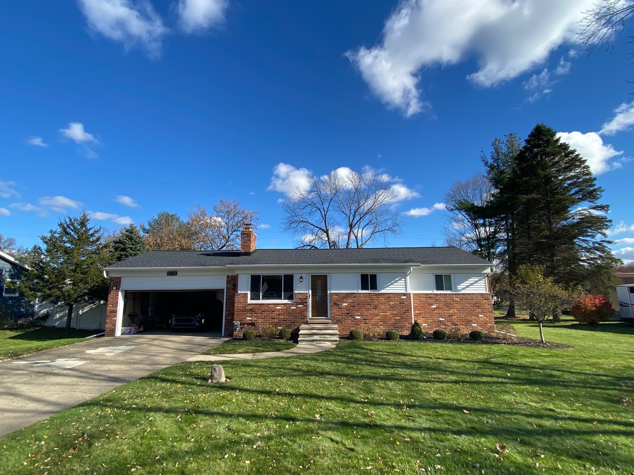 Roof Replacement using CertainTeed Landmark Pro by 180 Contractors