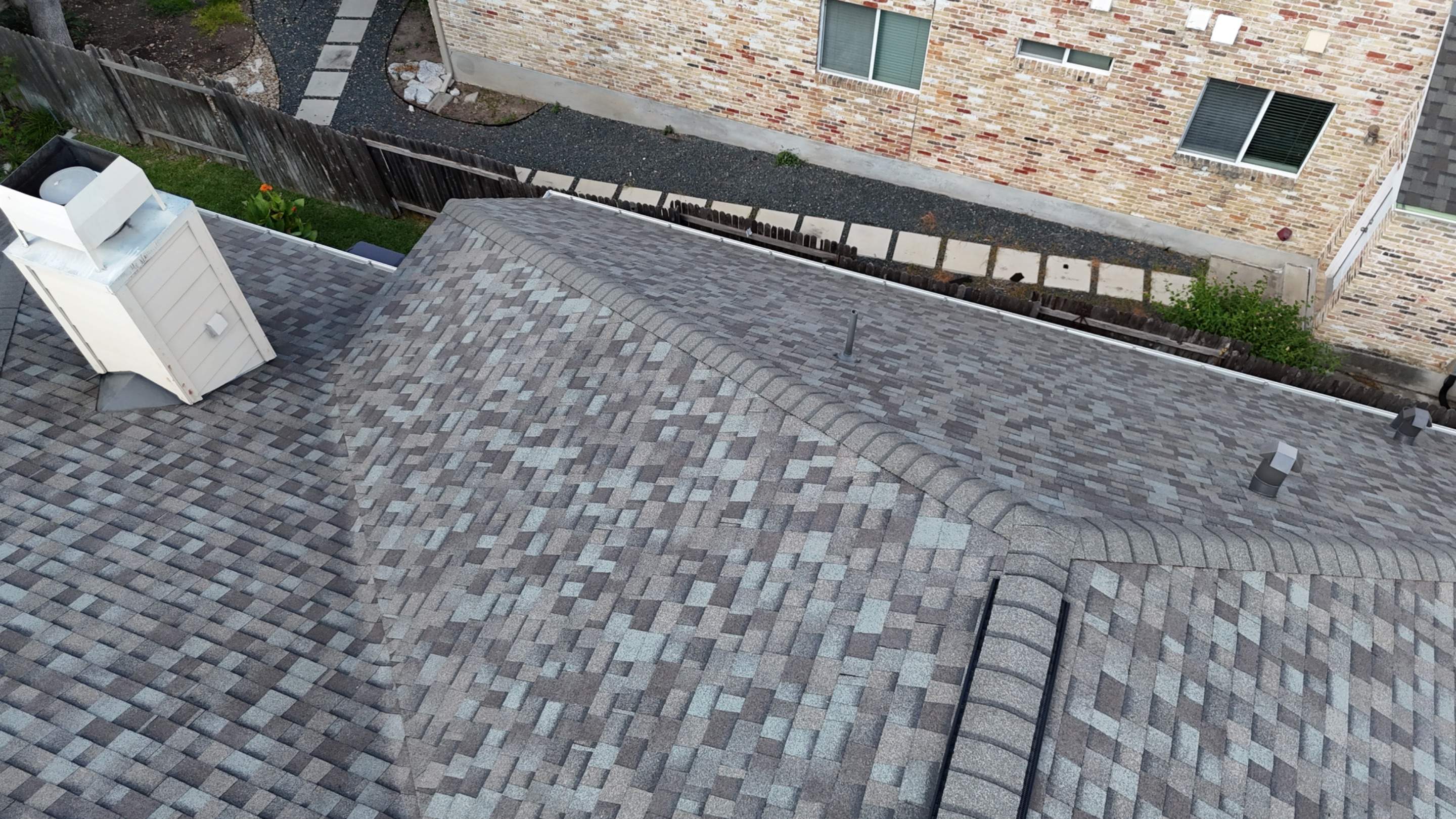 Driftwood - Owens Corning TruDefinition Duration by RoofsOnly.com