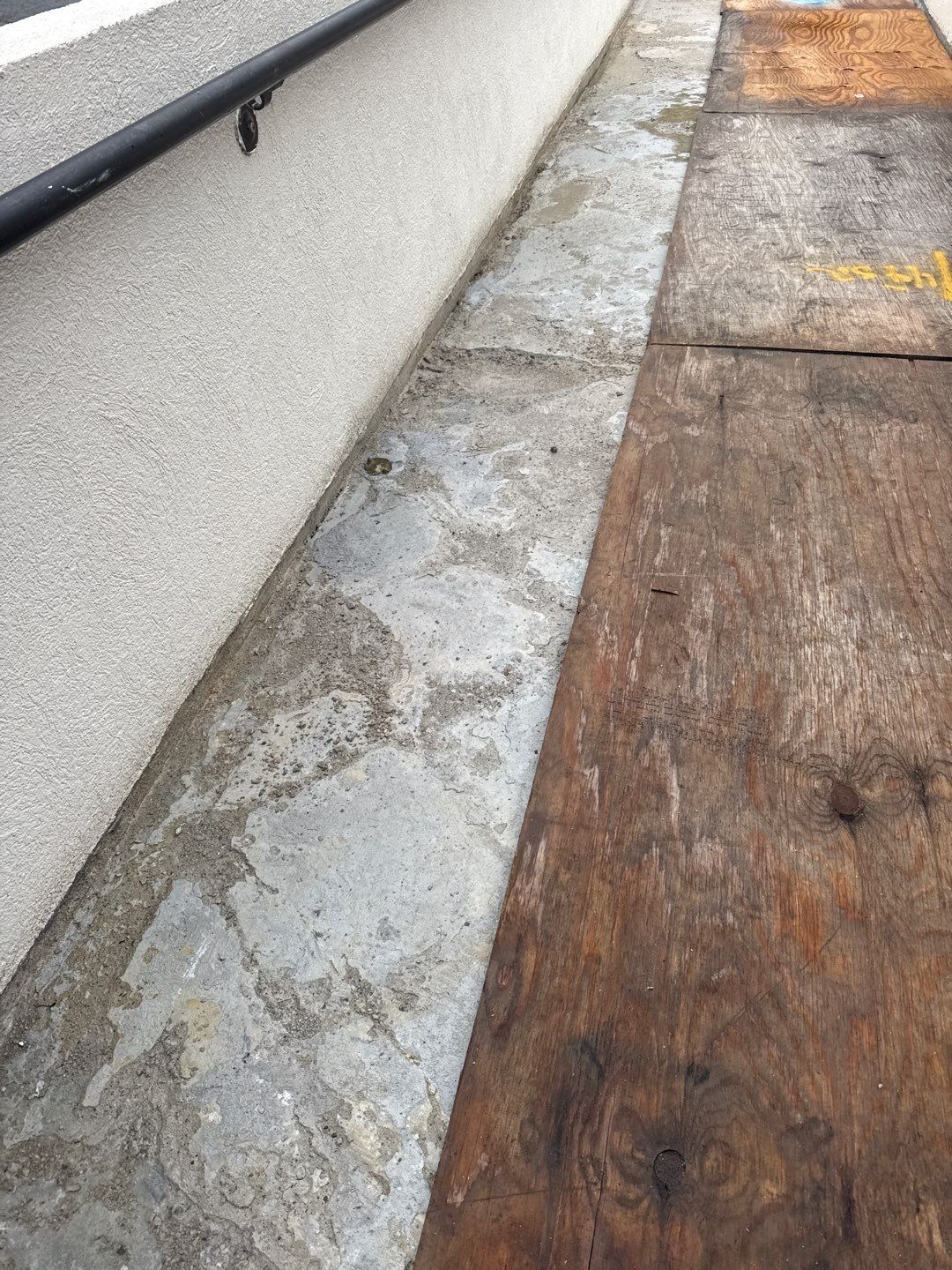 Project in Ambridge by Floors in a Day, Inc