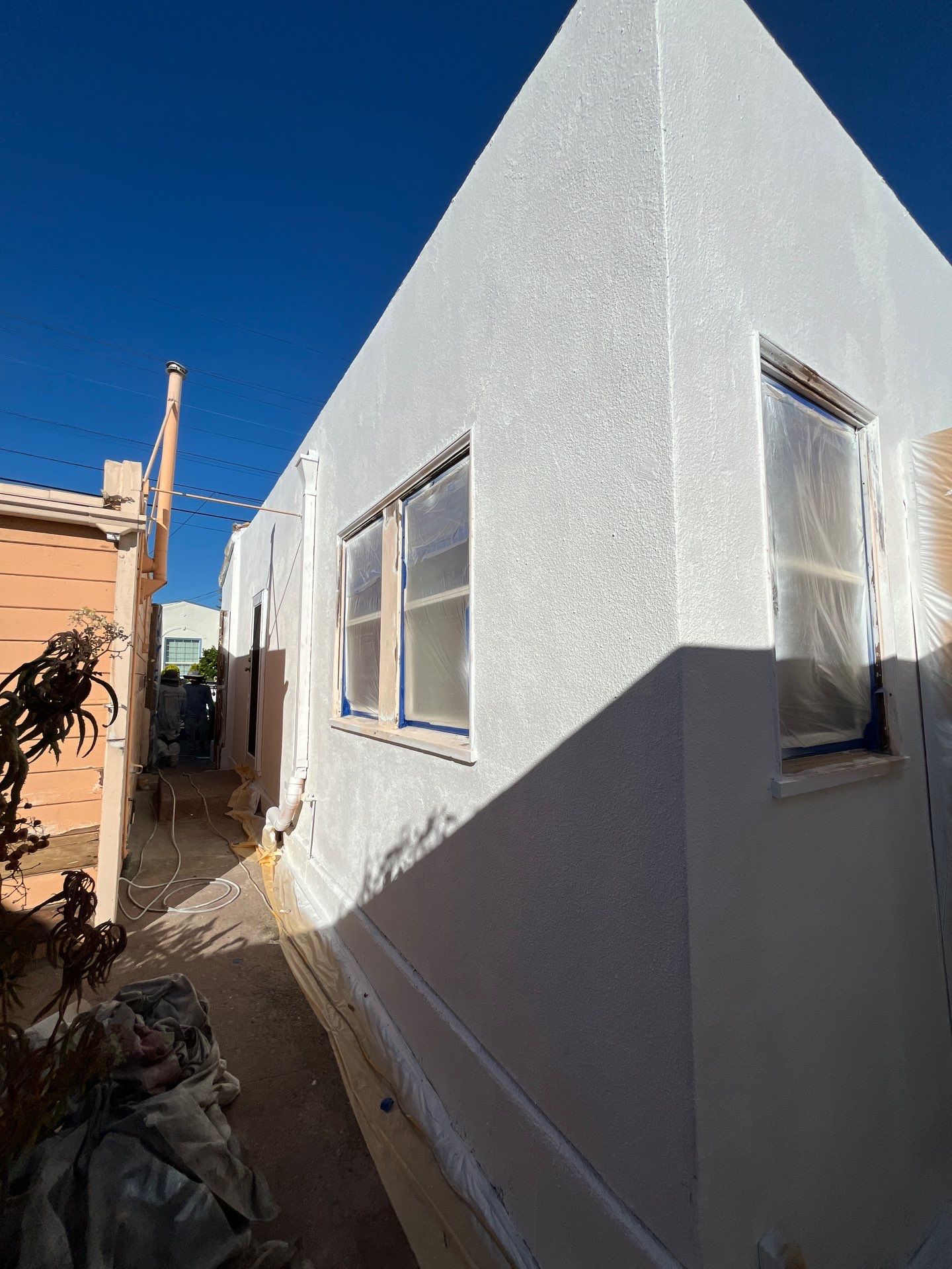 Project in Oakland by Herrera’s Bay Area Painting inc.