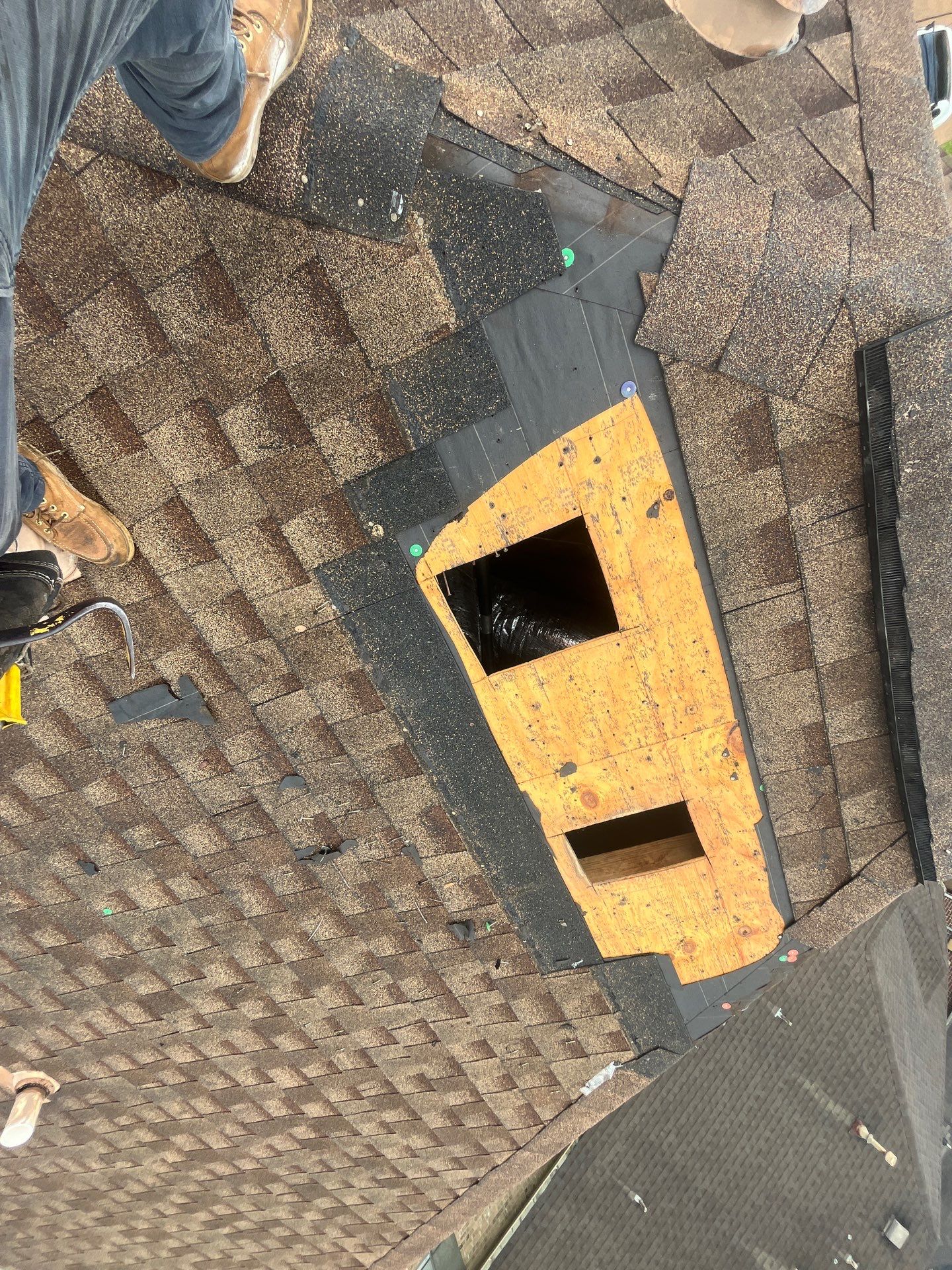 Hail Damage using Owen's Corning Duration (Lifetime) Shingles by Roof Repair Company