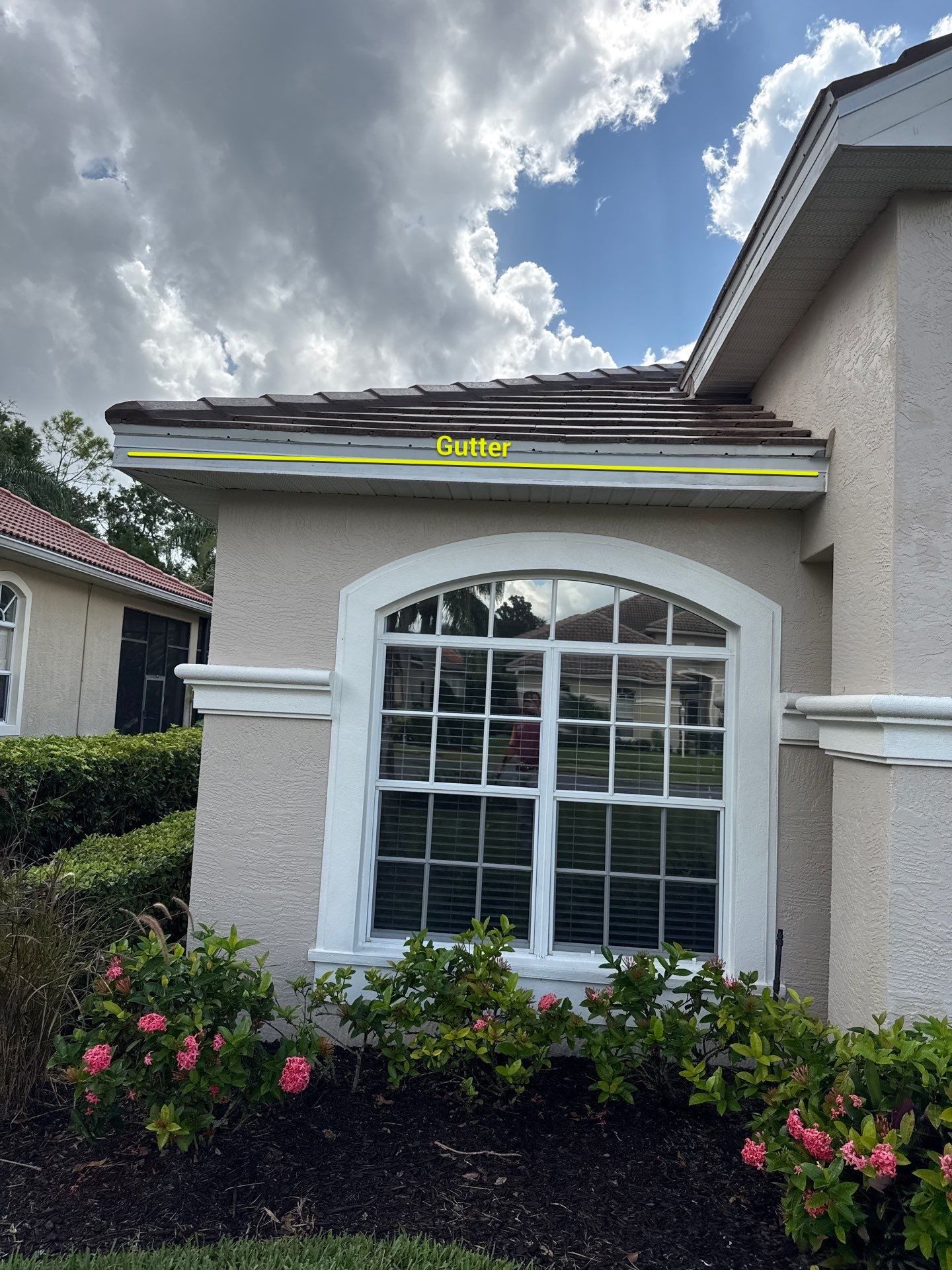 Gutter Repair and Realignment in Lakewood Ranch FL by Gutter Professor by Gutter Professors
