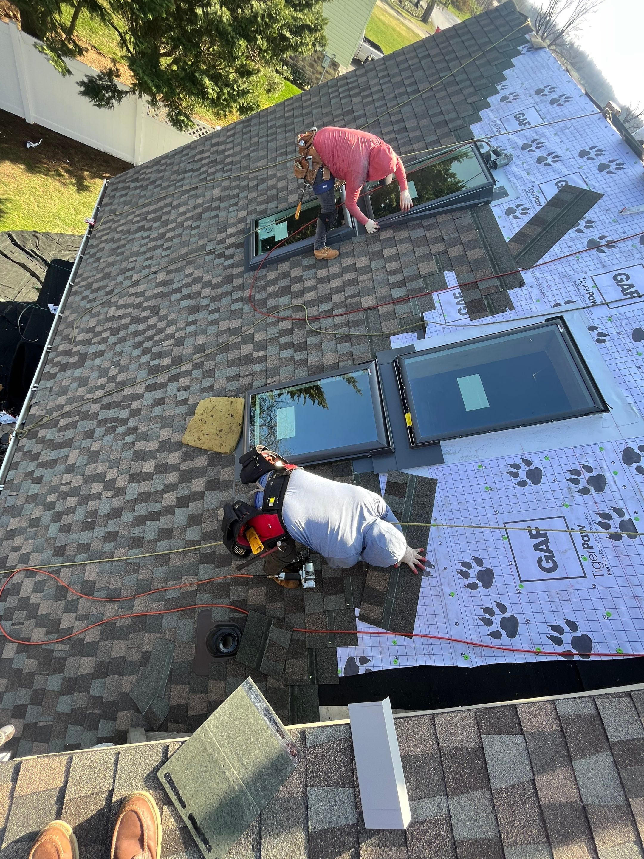 Cedar Falls Gaf roofing installation by Teflon Roofing